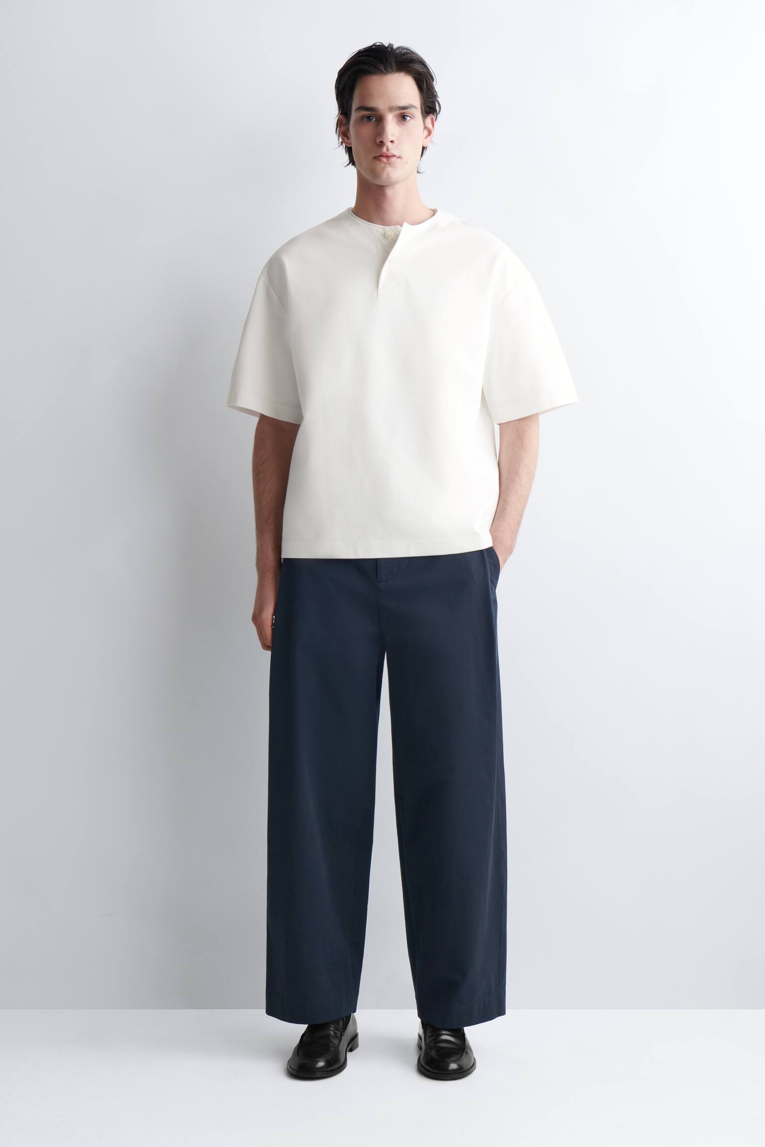 T-SHIRT HENLEY OVERSIZE EN JERSEY DE COTON - BLANC/NOIR - 4