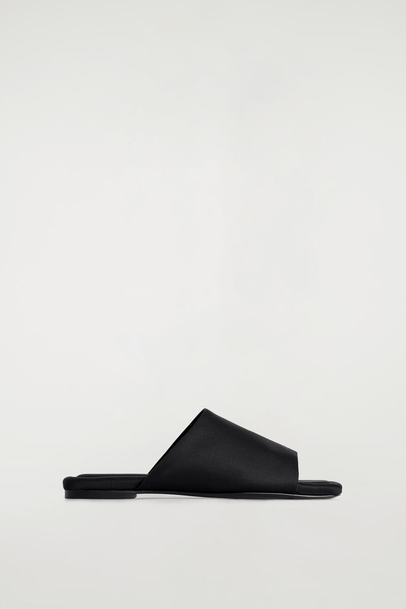Scuba Square-Toe Mules