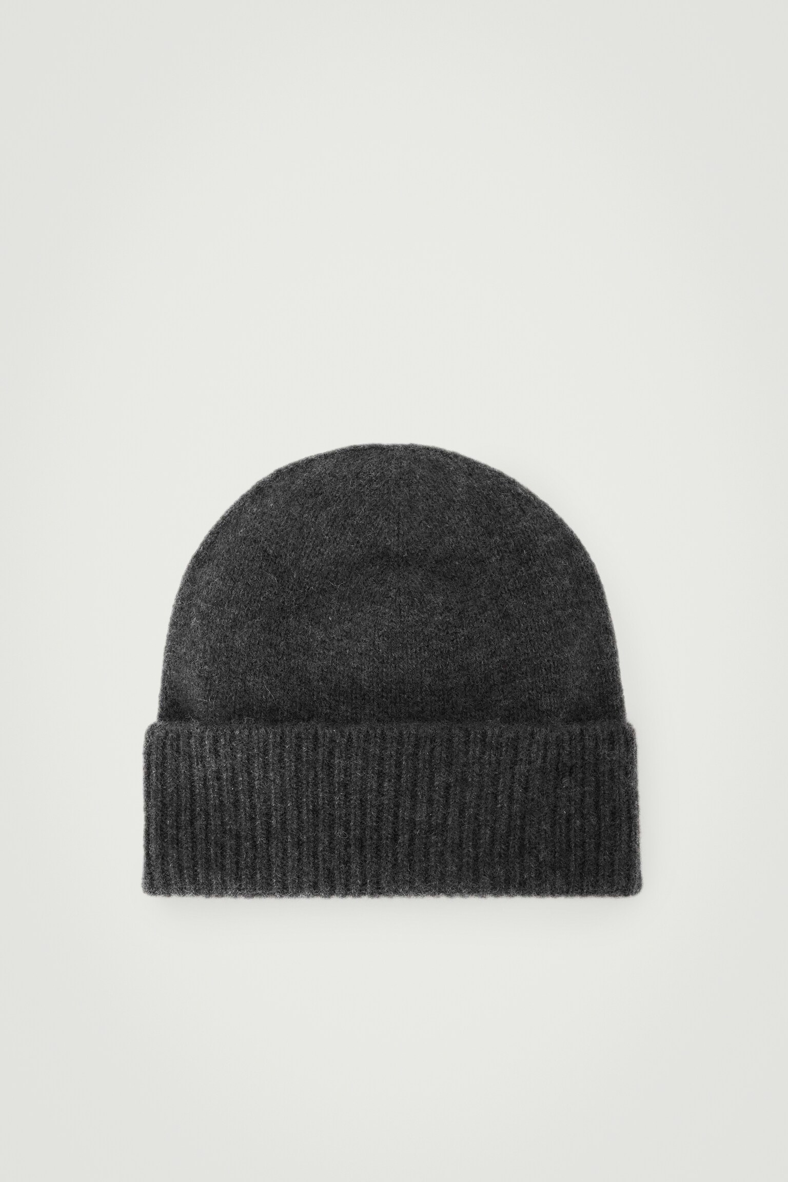 BERRETTO IN CASHMERE - ANTRACITE/VERDE BRILLANTE/NERO/GRIGIO SCURO/VERDE OLIVA/MARRONE SCURO/BLU NAVY/ROSA