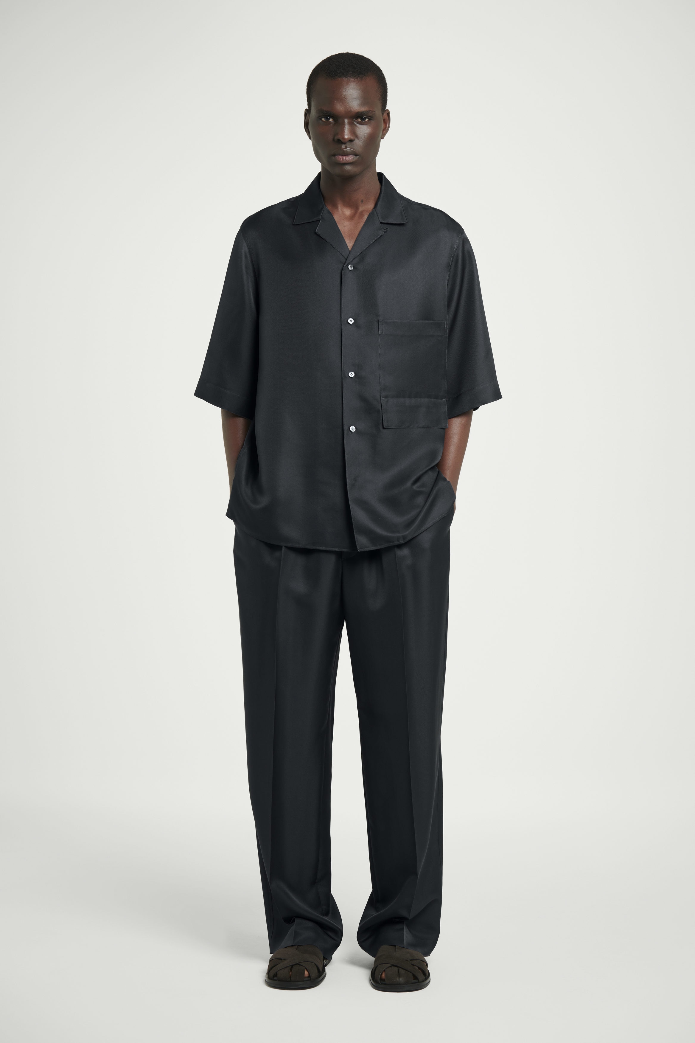 22年　VELOUR NOIR FOXEY Pants Soho 43025 Jogging Set Top/Trousers Strass Monogram | Philipp Plein