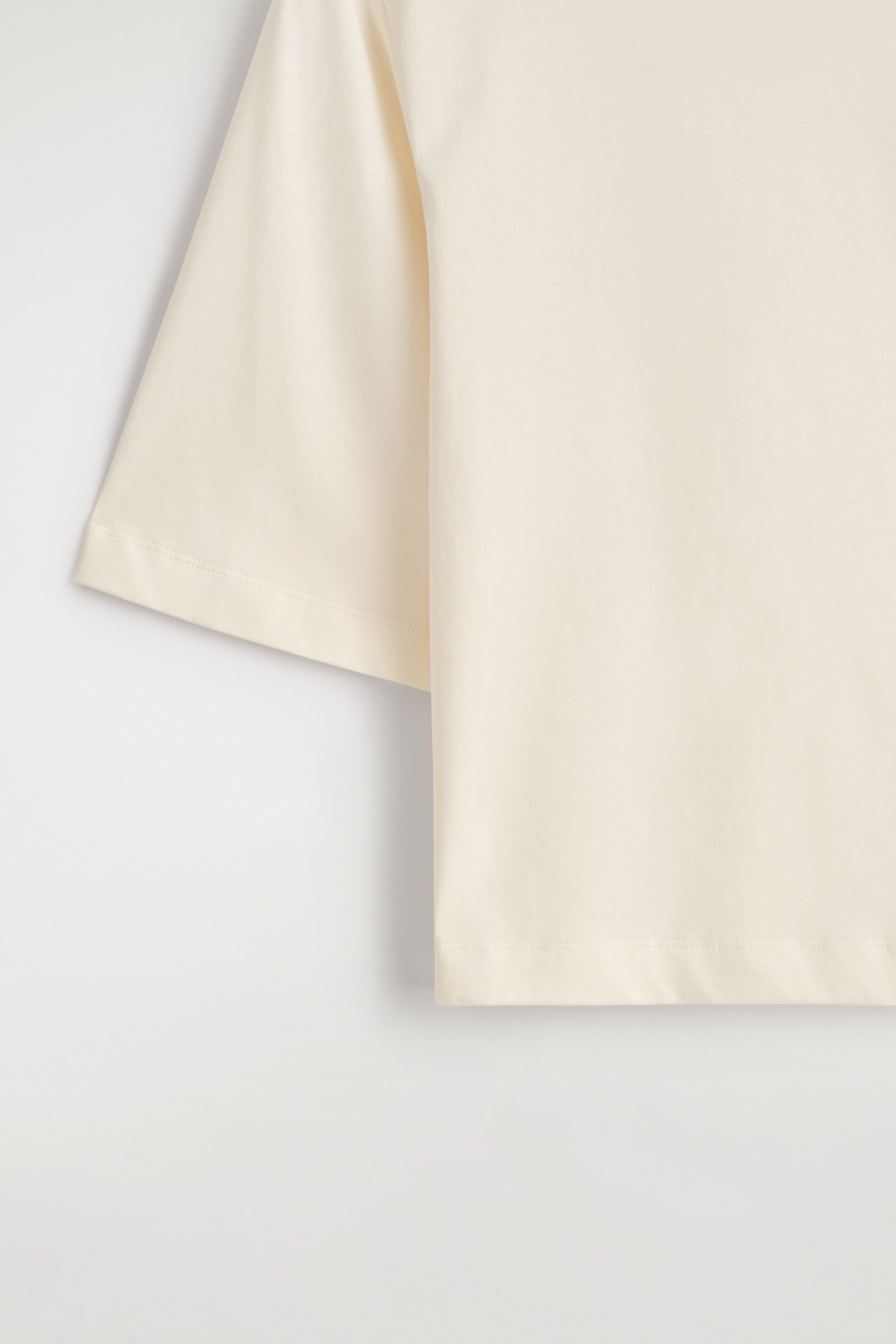 StillMedia/DescriptiveDetail