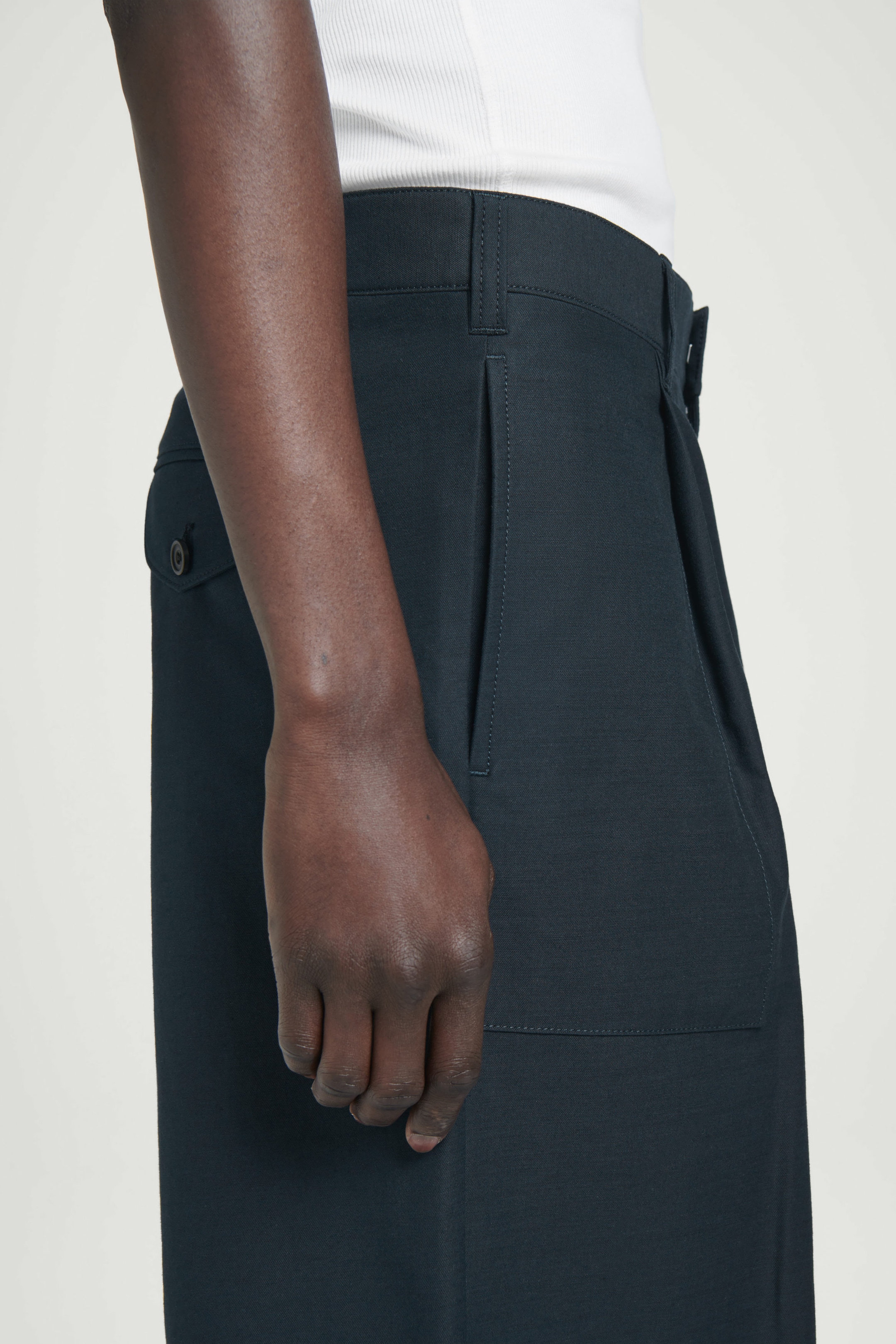 COTTON-TWILL CHINO SHORTS