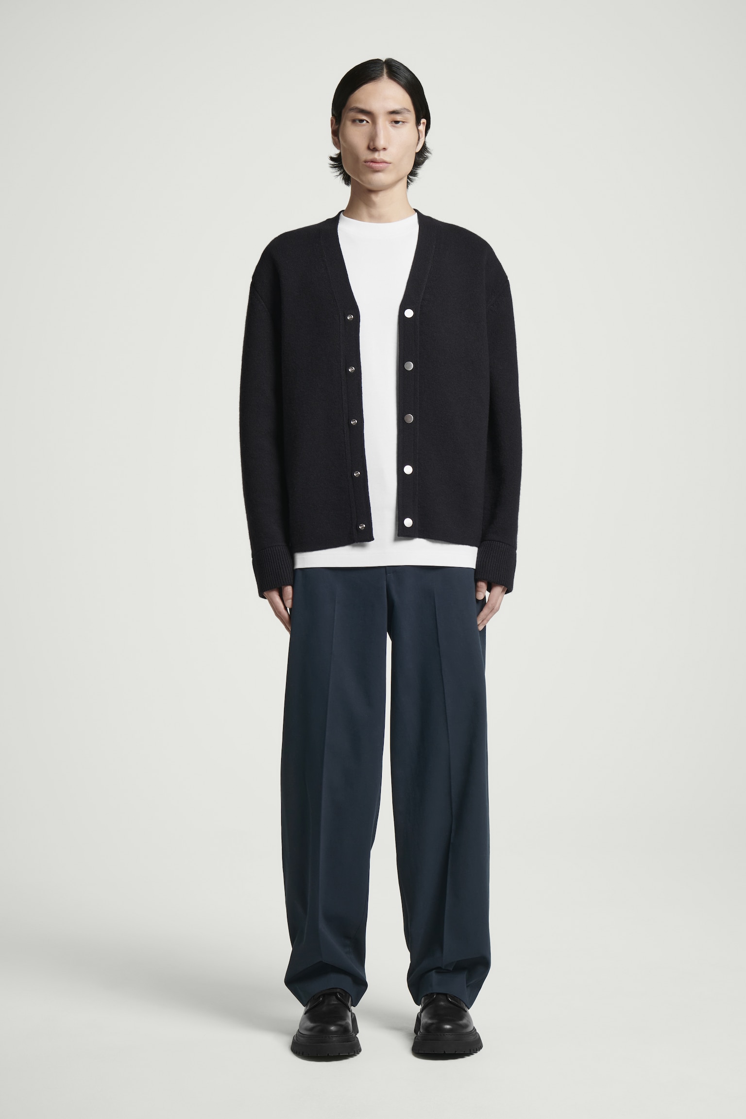 PANTALON CHINO DROIT DÉCONTRACTÉ - BLEU MARINE/BEIGE