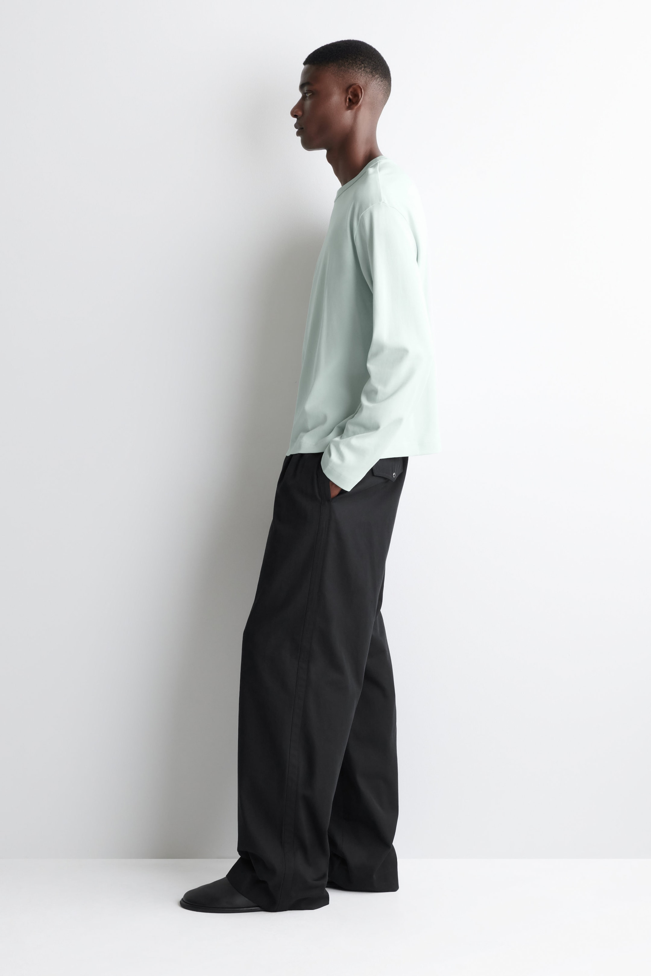 RELAXED JERSEY INTERLOCK LONG-SLEEVED T-SHIRT