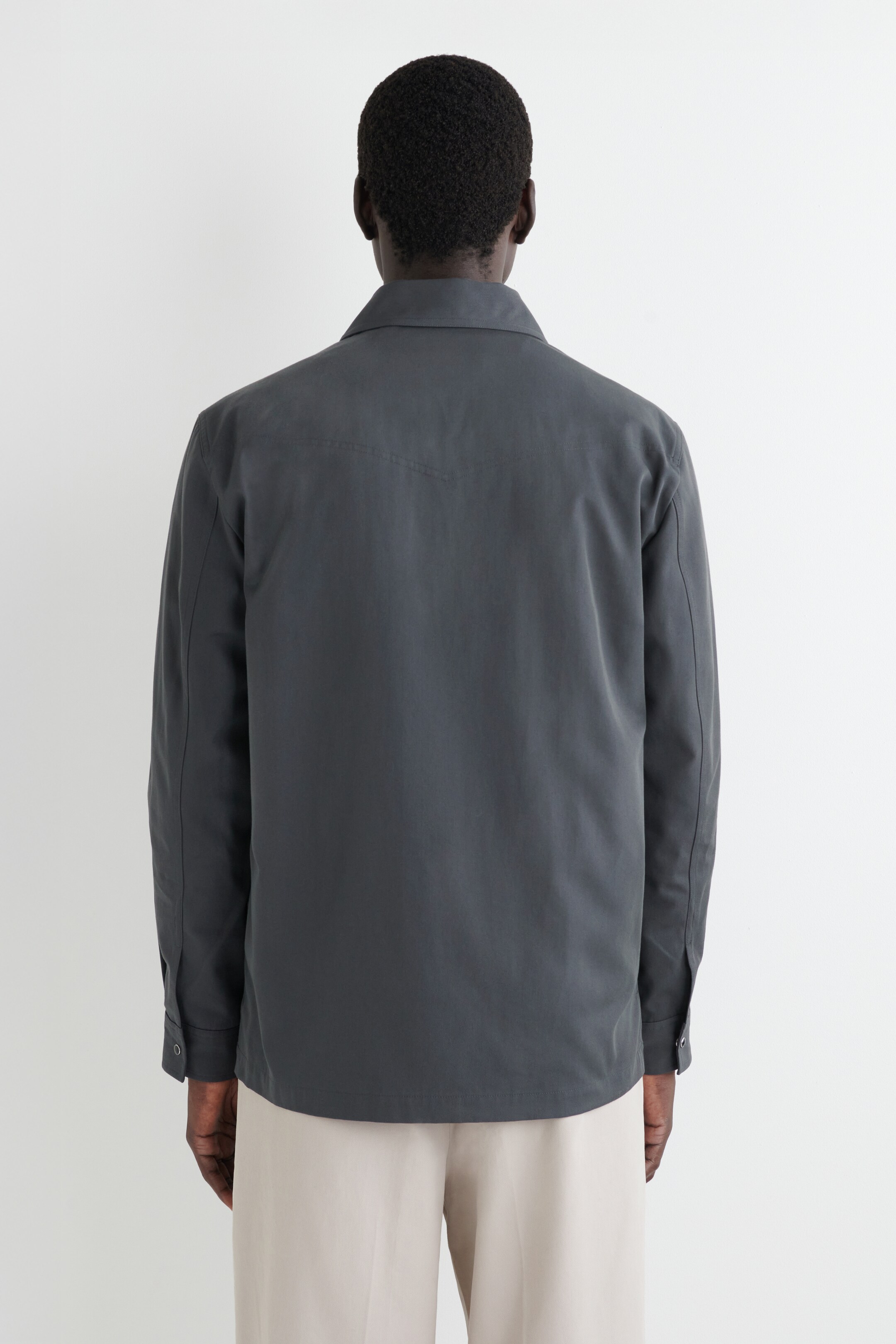 Ver imagen más grande: CAMISA WESTERN - GRIS OSCURO - HOMBRE | H&M ES 5