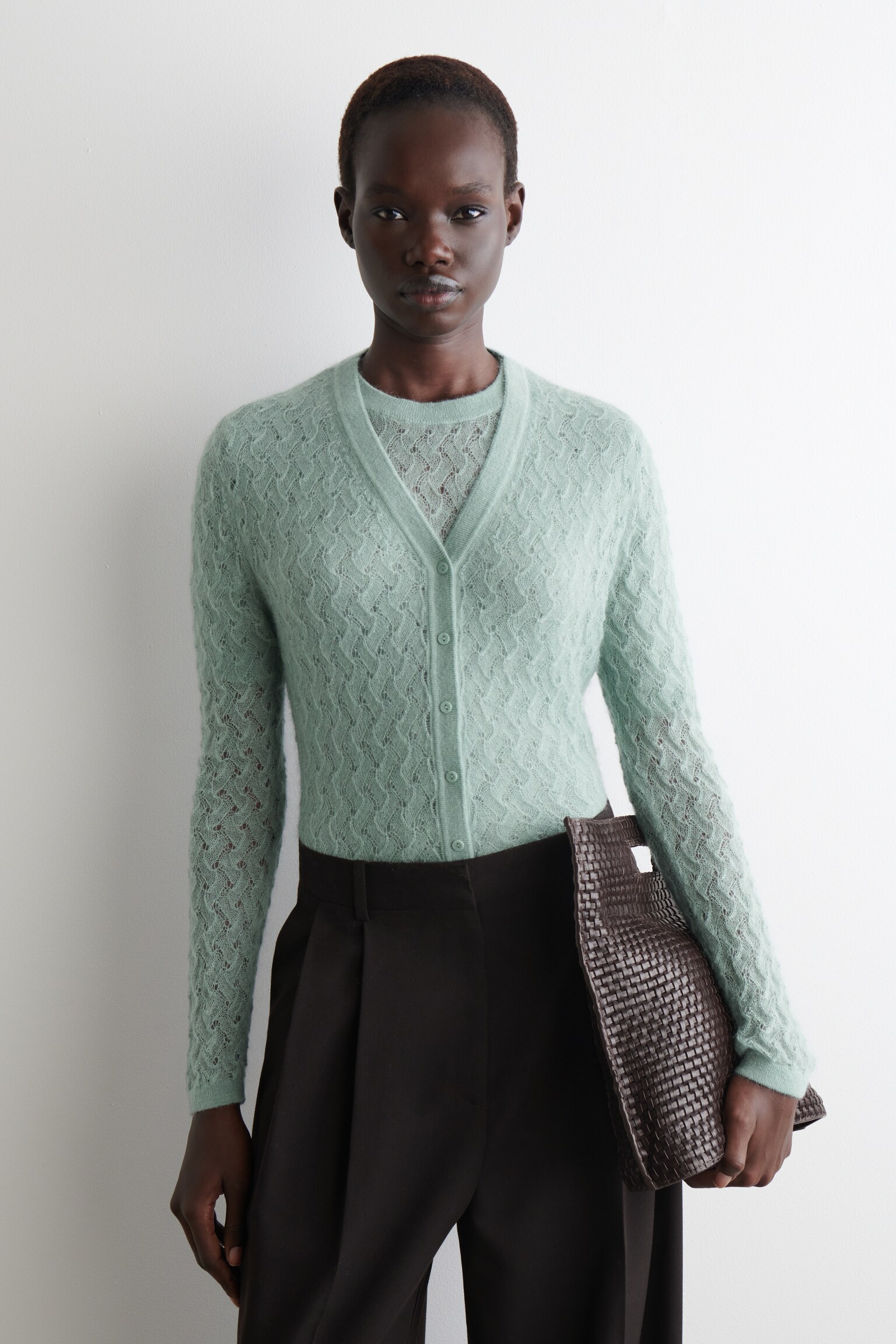 CARDIGAN EN MAILLE DE MOHAIR POINTELLE - BLEU CIEL - 1