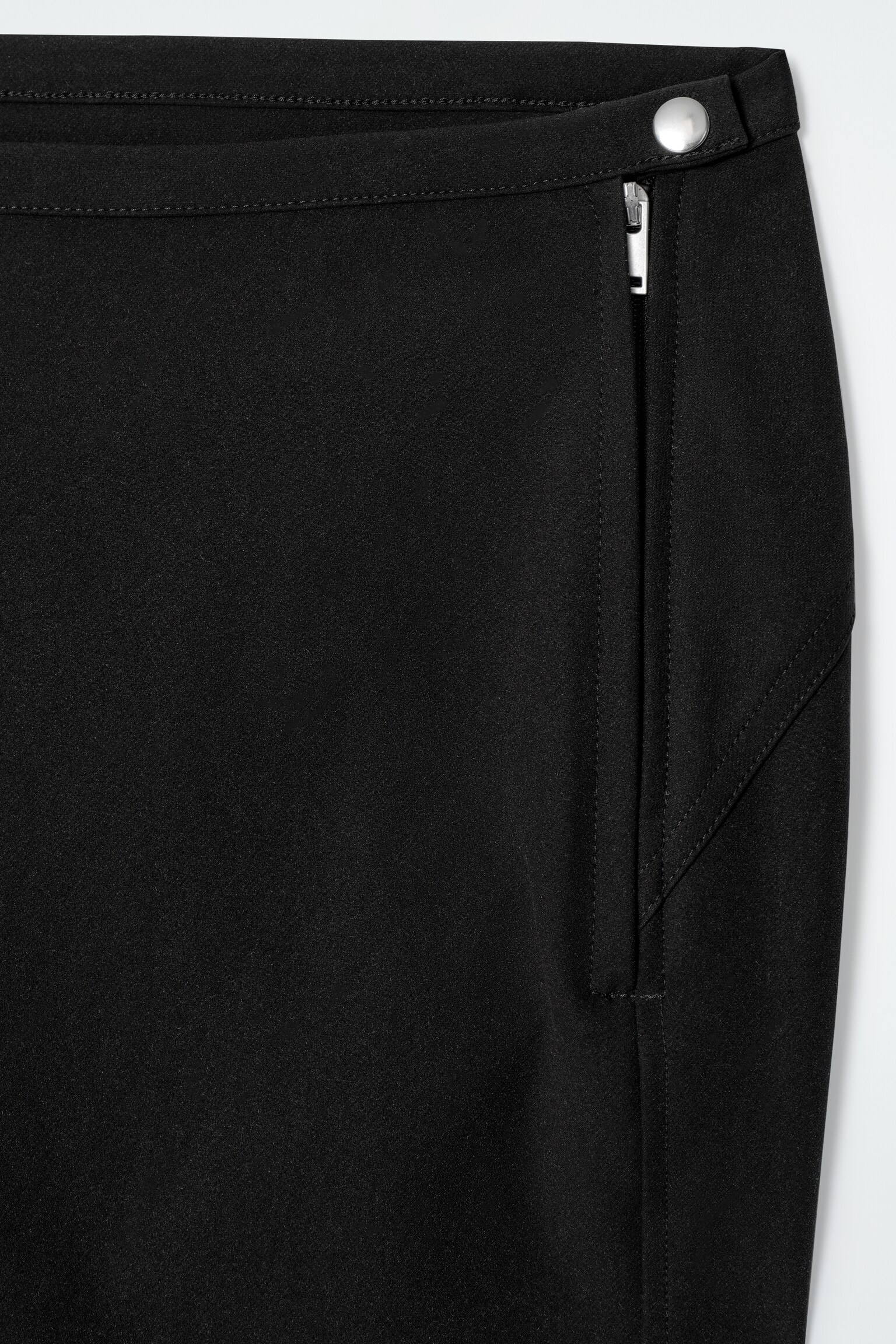 PANTALON CAPRI SLIM - NOIR - 3