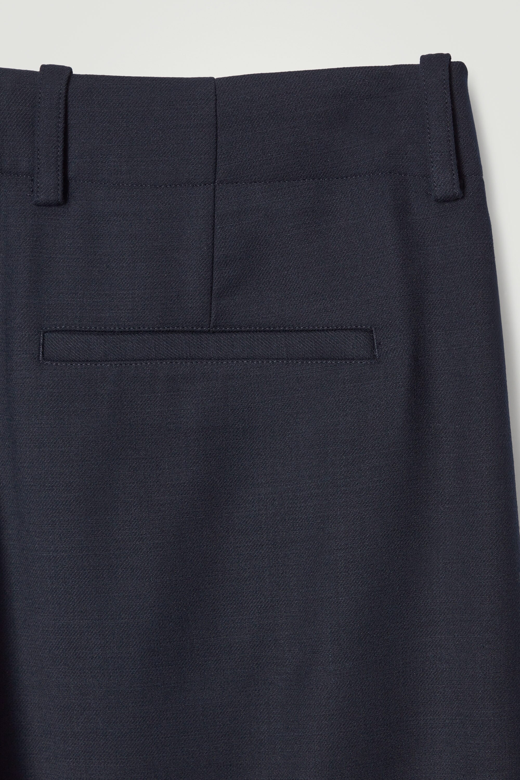 ボトムスその他 Department 5 Navy blue wool-blend trousers ボトムスその他 Department 5 Navy blue wool-blend trousers