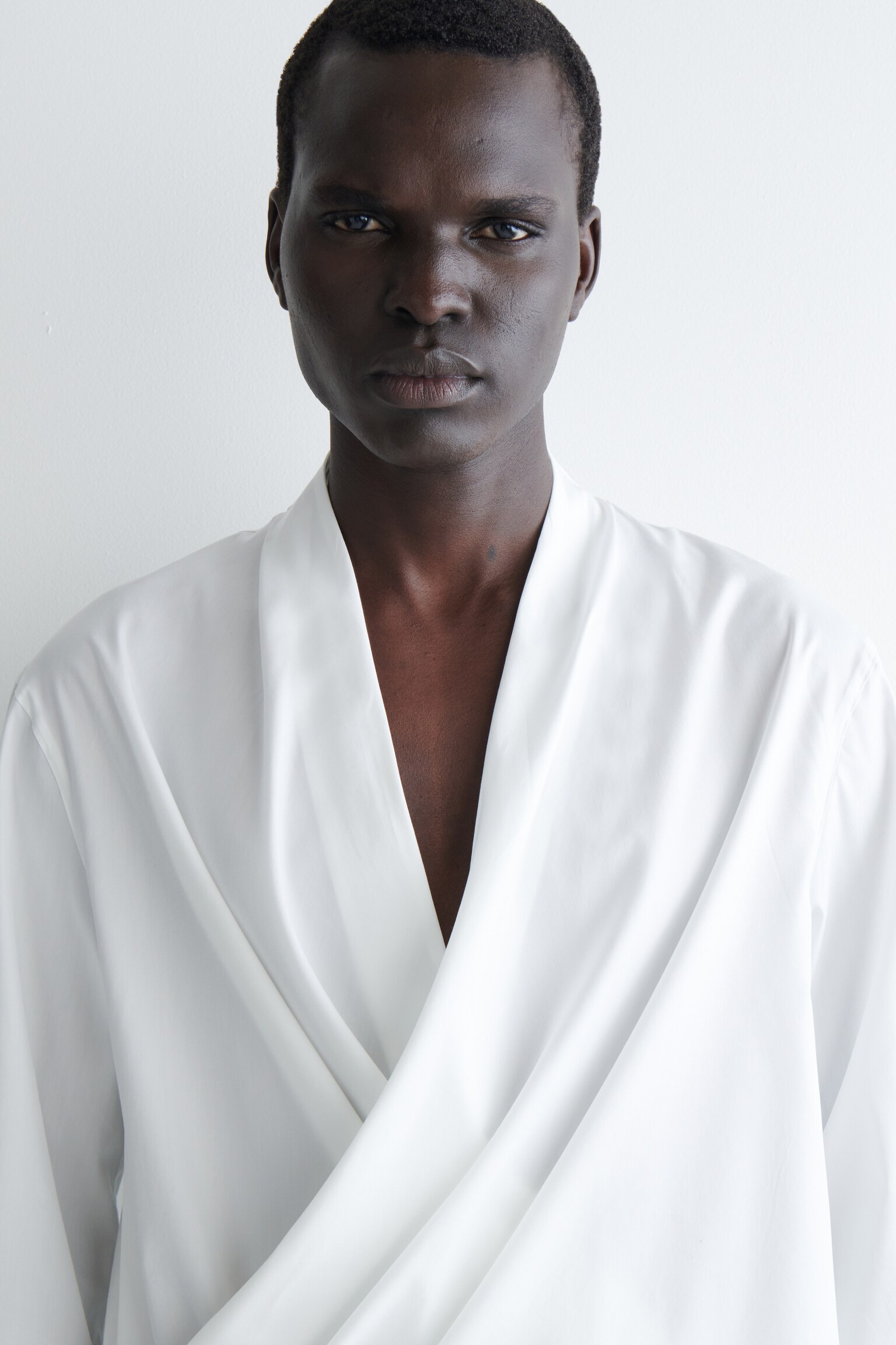 CHEMISE PORTEFEUILLE DÉCONTRACTÉE EN COTON ET SOIE - BLANC - 7