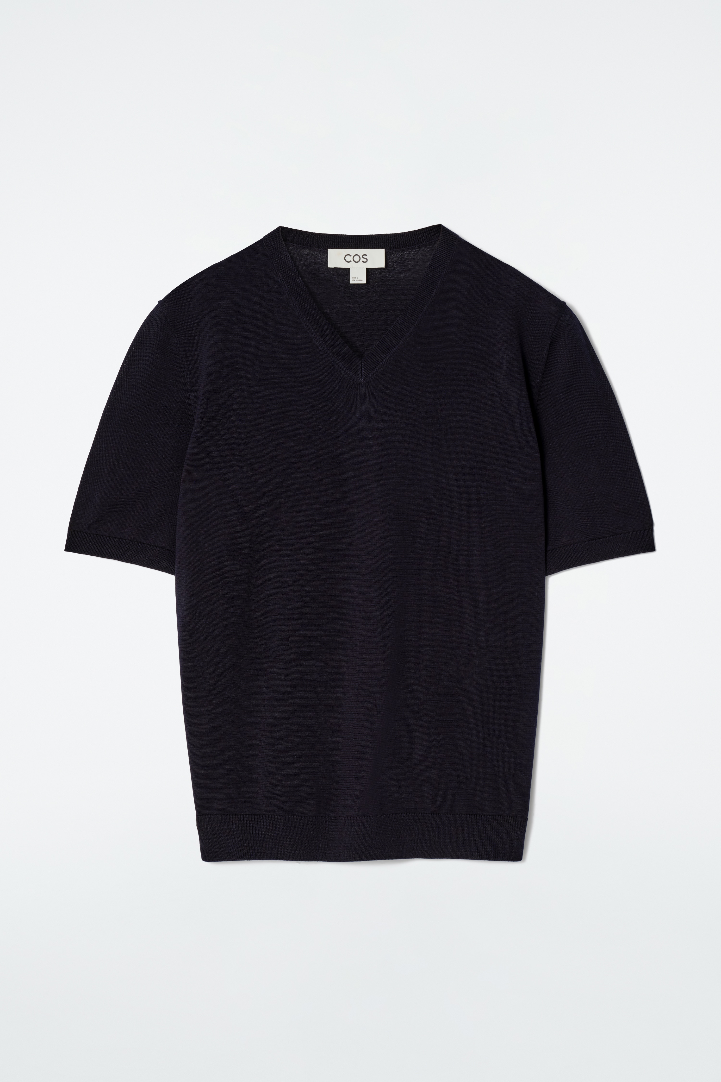 PLETENÉ BAVLNĚNÉ V-NECK TRIČKO - NÁMOŘNICKÁ/OKROVÁ