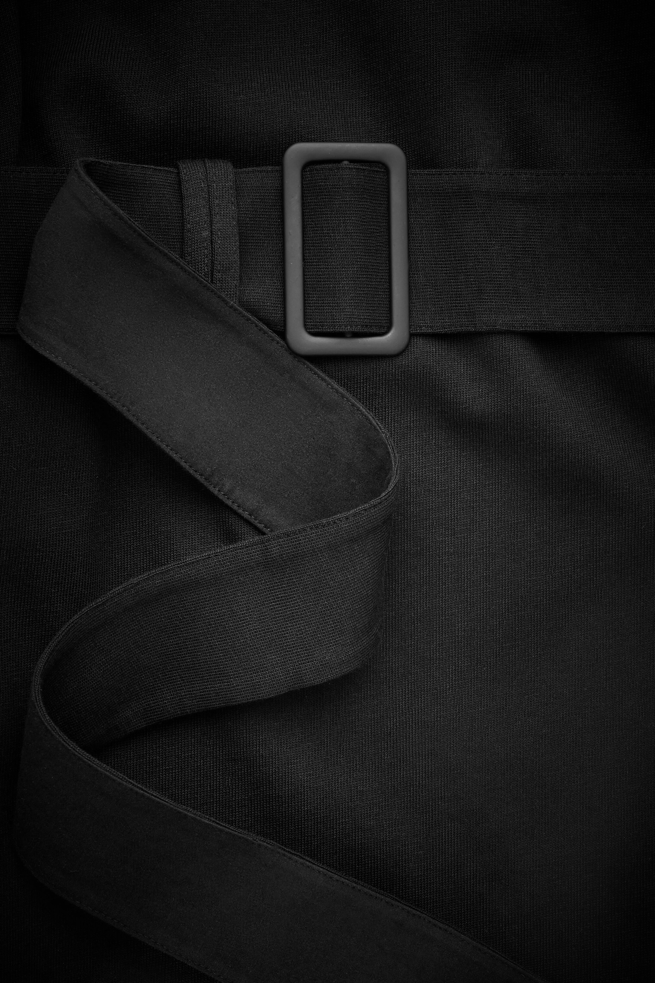 StillMedia/DescriptiveDetail