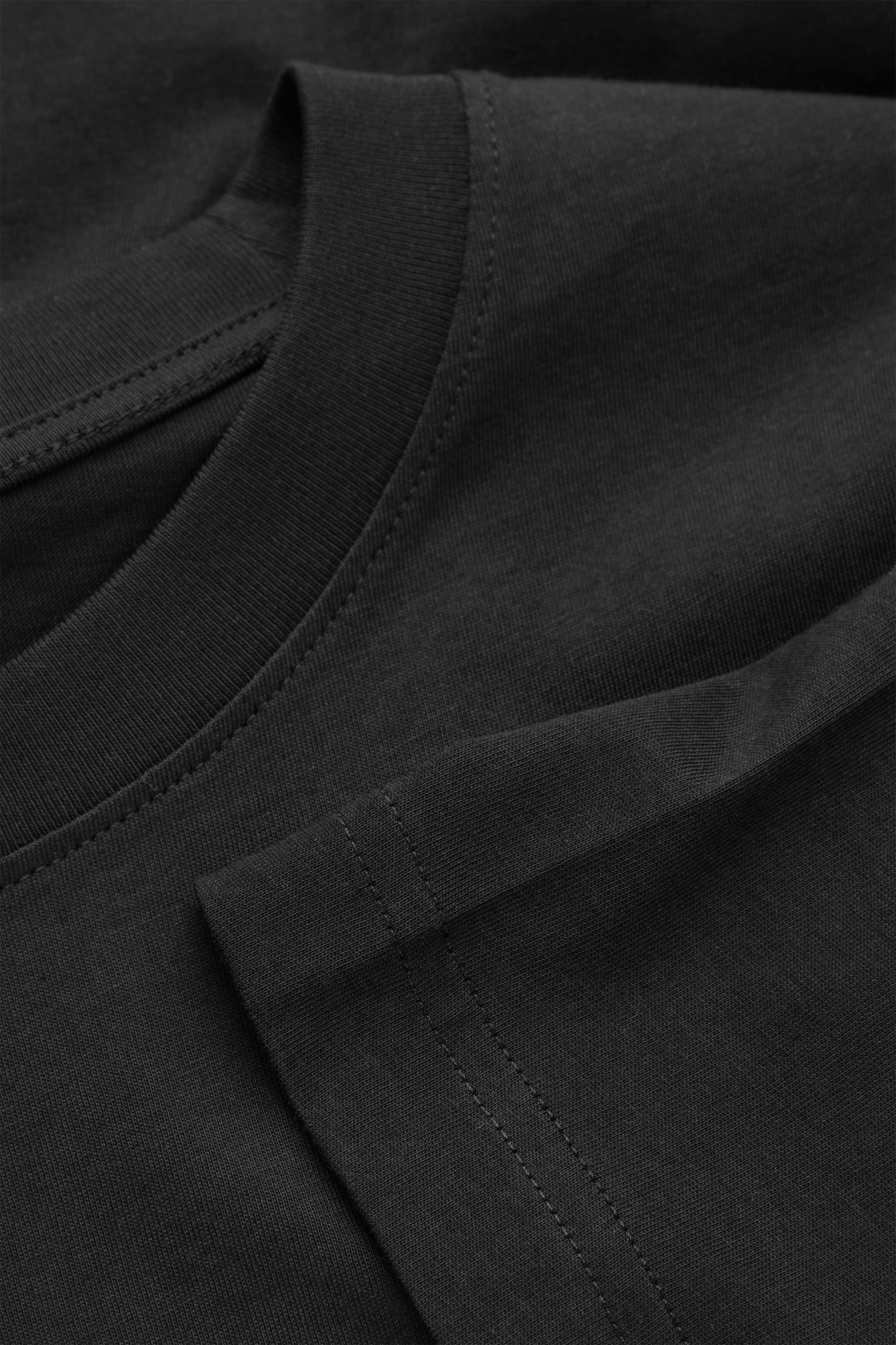 StillMedia/DescriptiveDetail