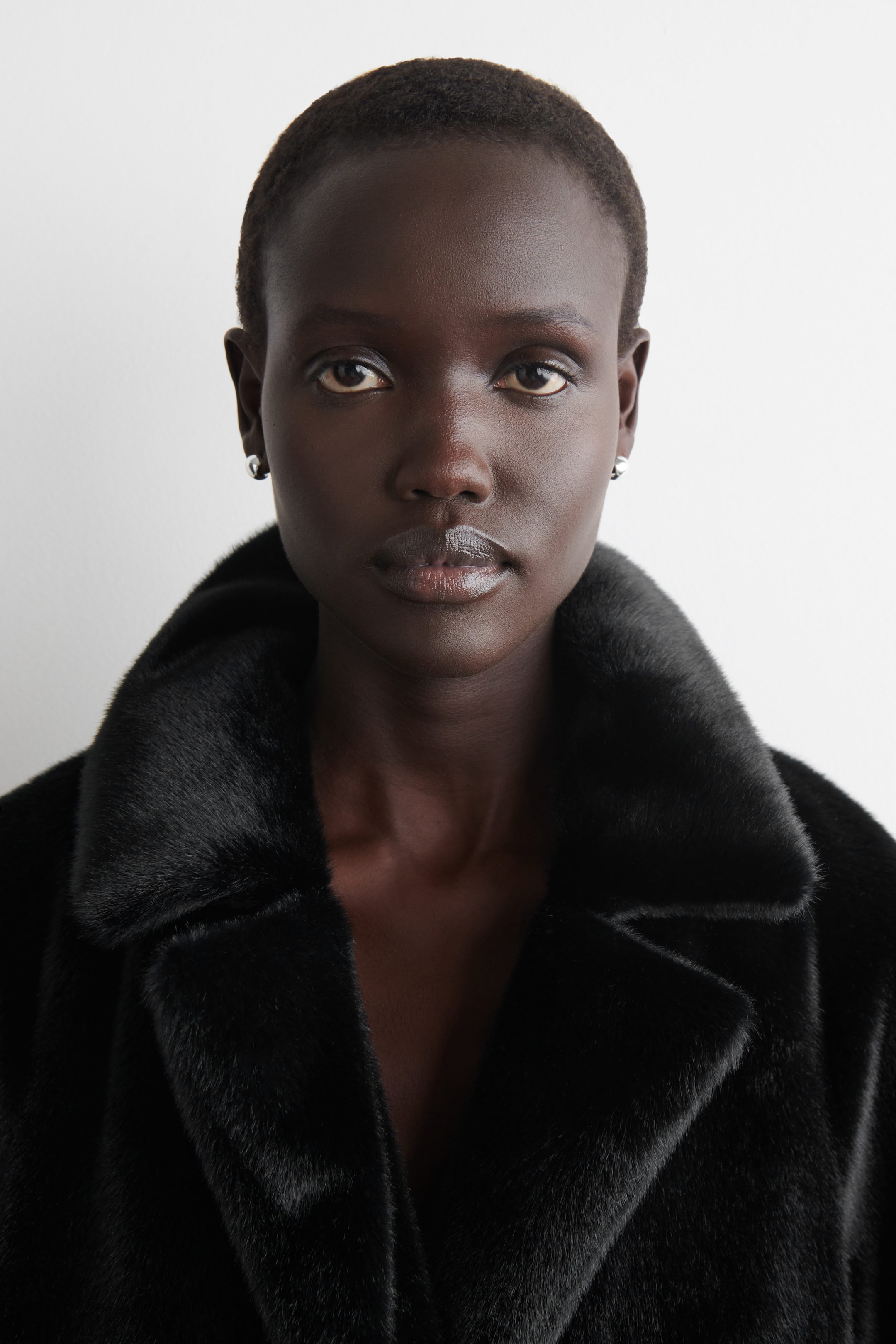 PENDIENTES MEDIO ARO MINI