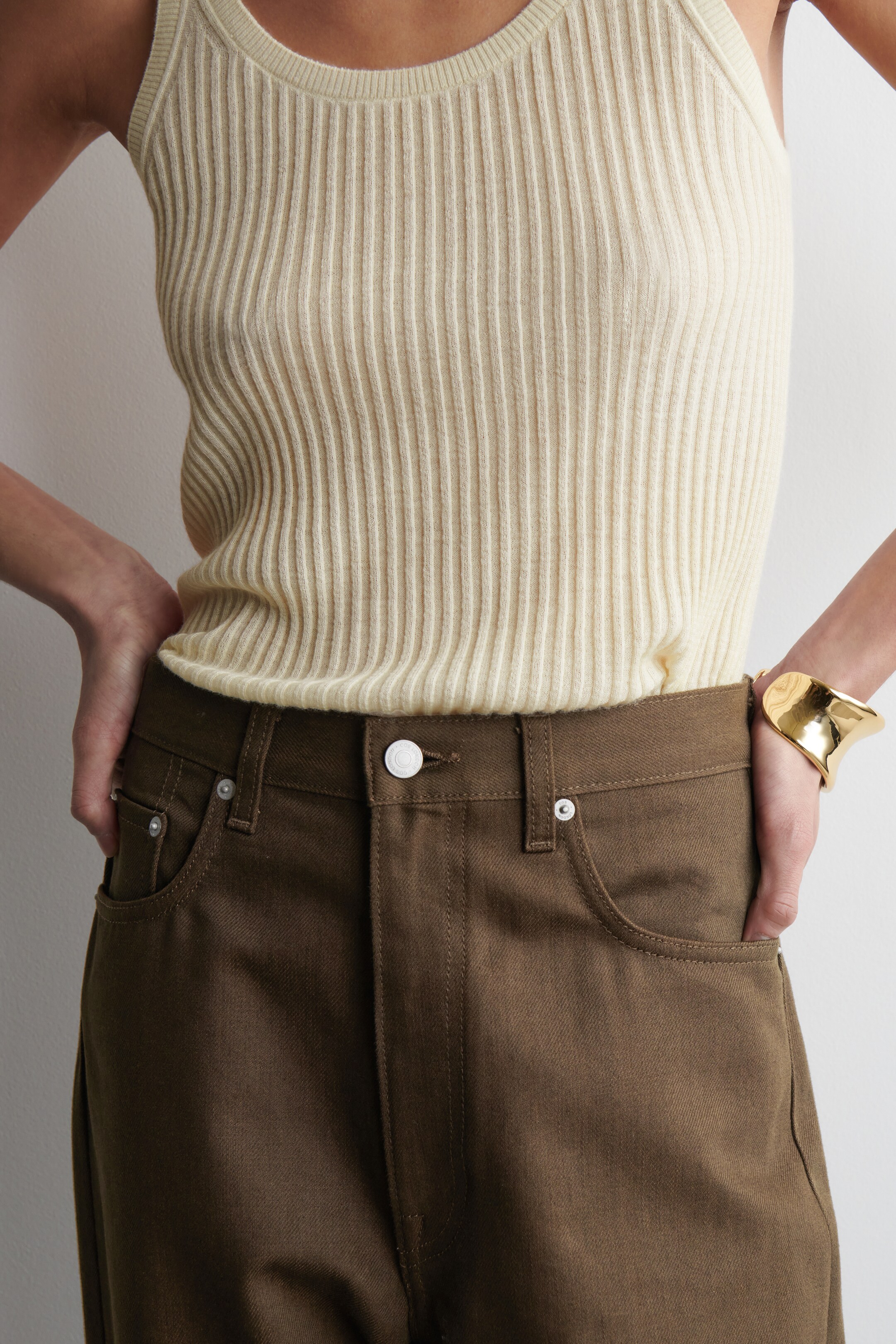 Visualizza immagine più grande: JEANS BAY DAL TAGLIO BARREL - MARRONE - DONNA | H&M IT 2