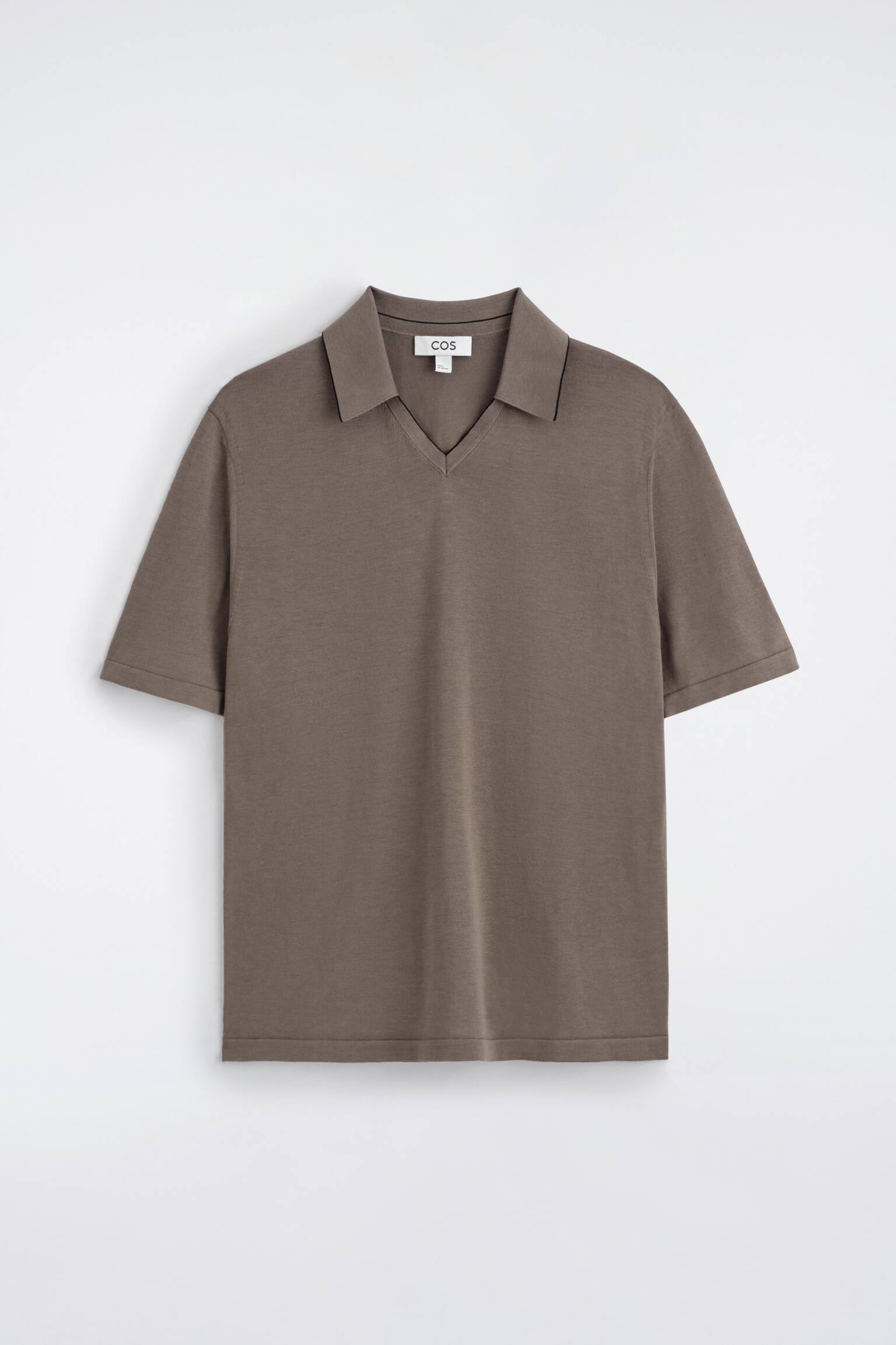 POLOSHIRT I SILKEBOMULD MED KONTRASTKANTER - BRUN - 1