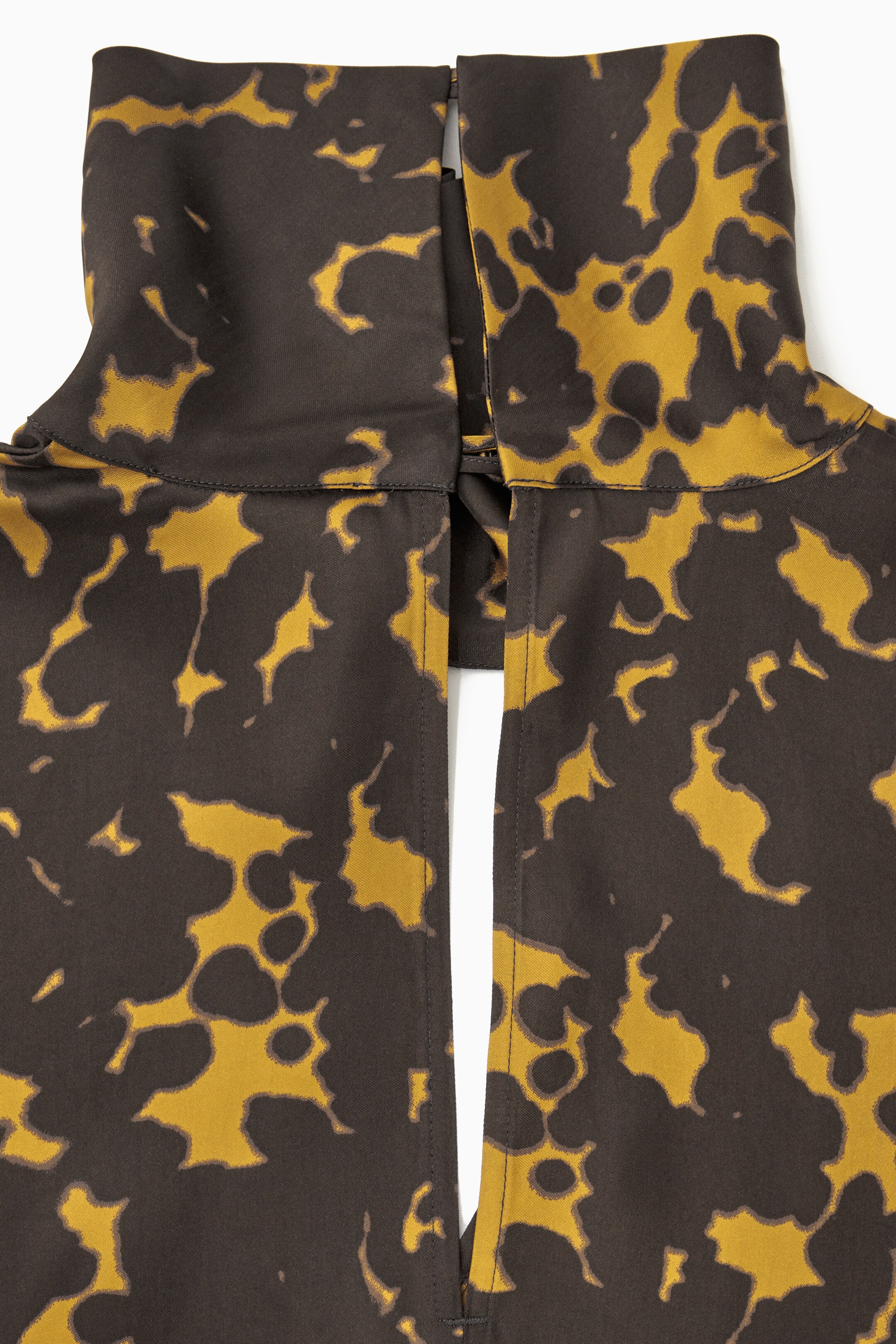 Ingrandisci l'immagine: ASYMMETRIC PRINTED MIDI DRESS - BROWN / BLACK / TORTOISESHELL - DONNA | H&M CH 2
