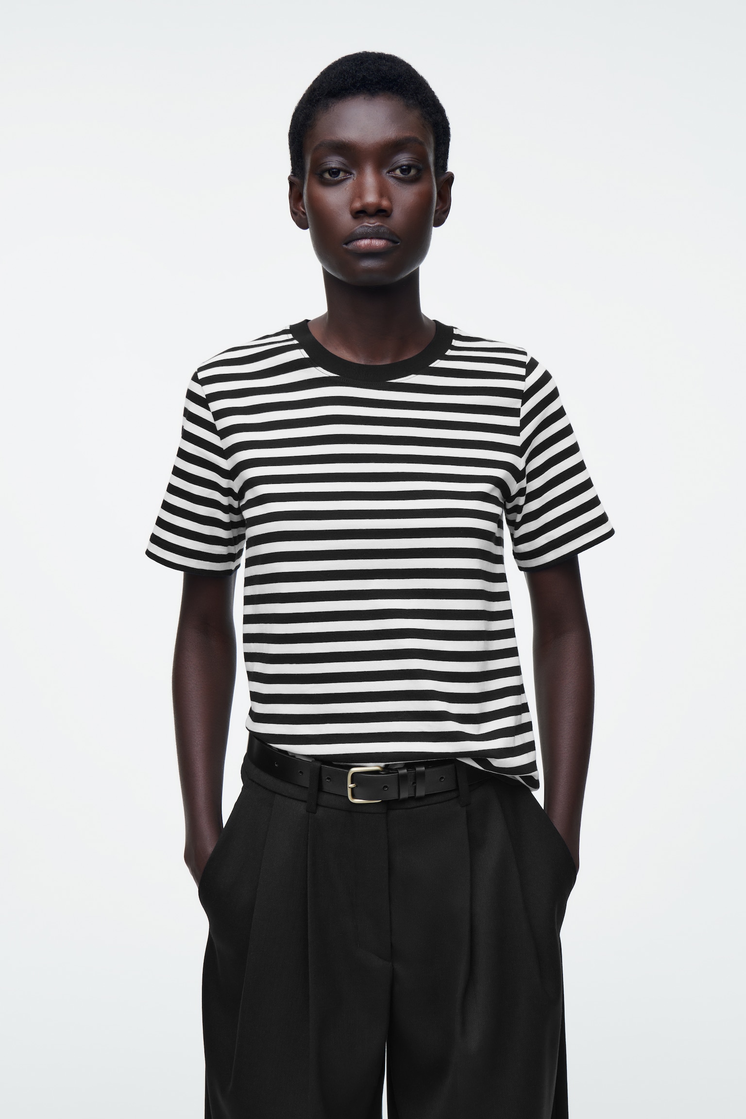 24/7 REGULAR T-SHIRT - BLACK / WHITE / STRIPED/White/Black - 1