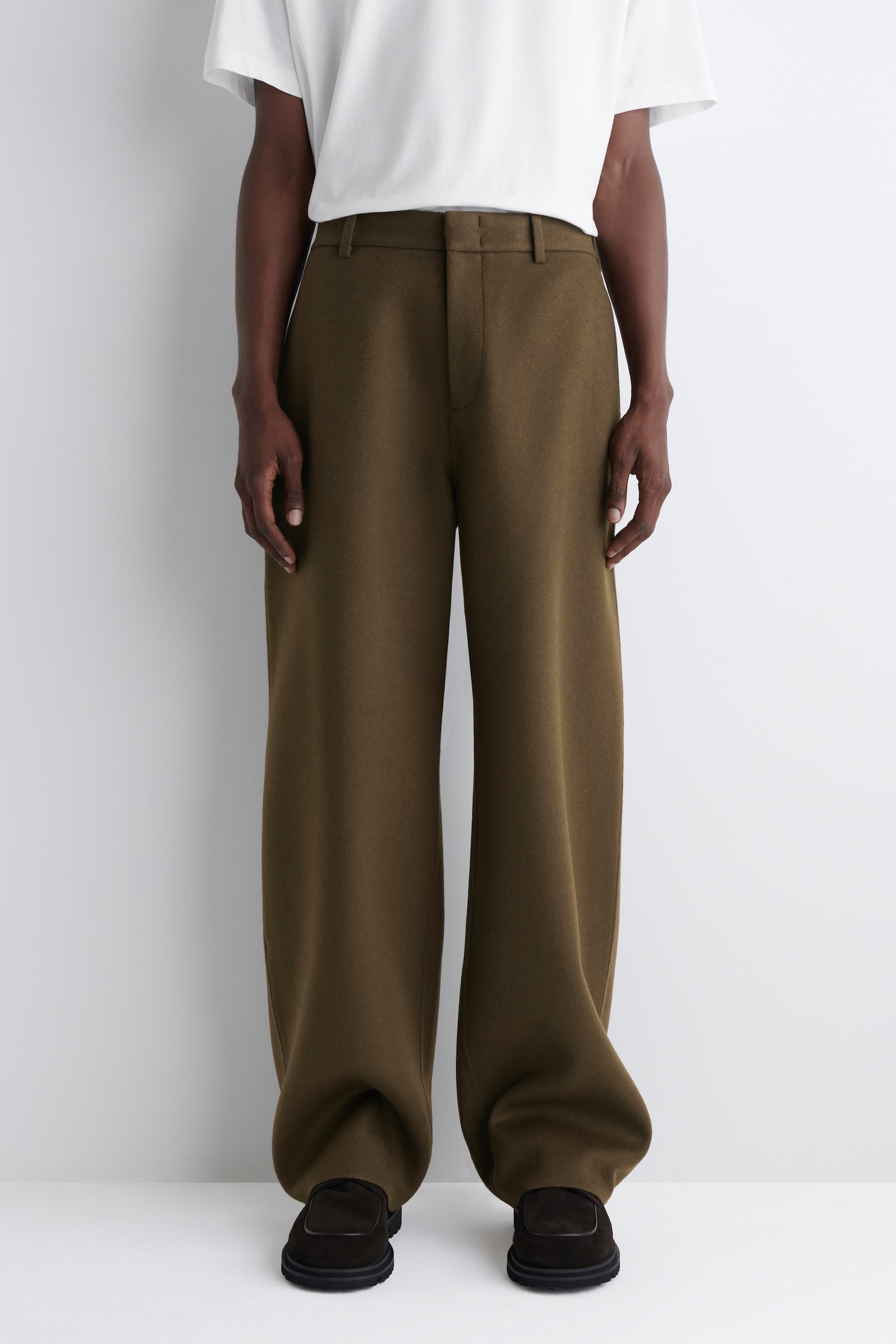 PANTALÓN DE LANA CON PIERNA ANCHA - MARRÓN/GRIS MARENGO - 7