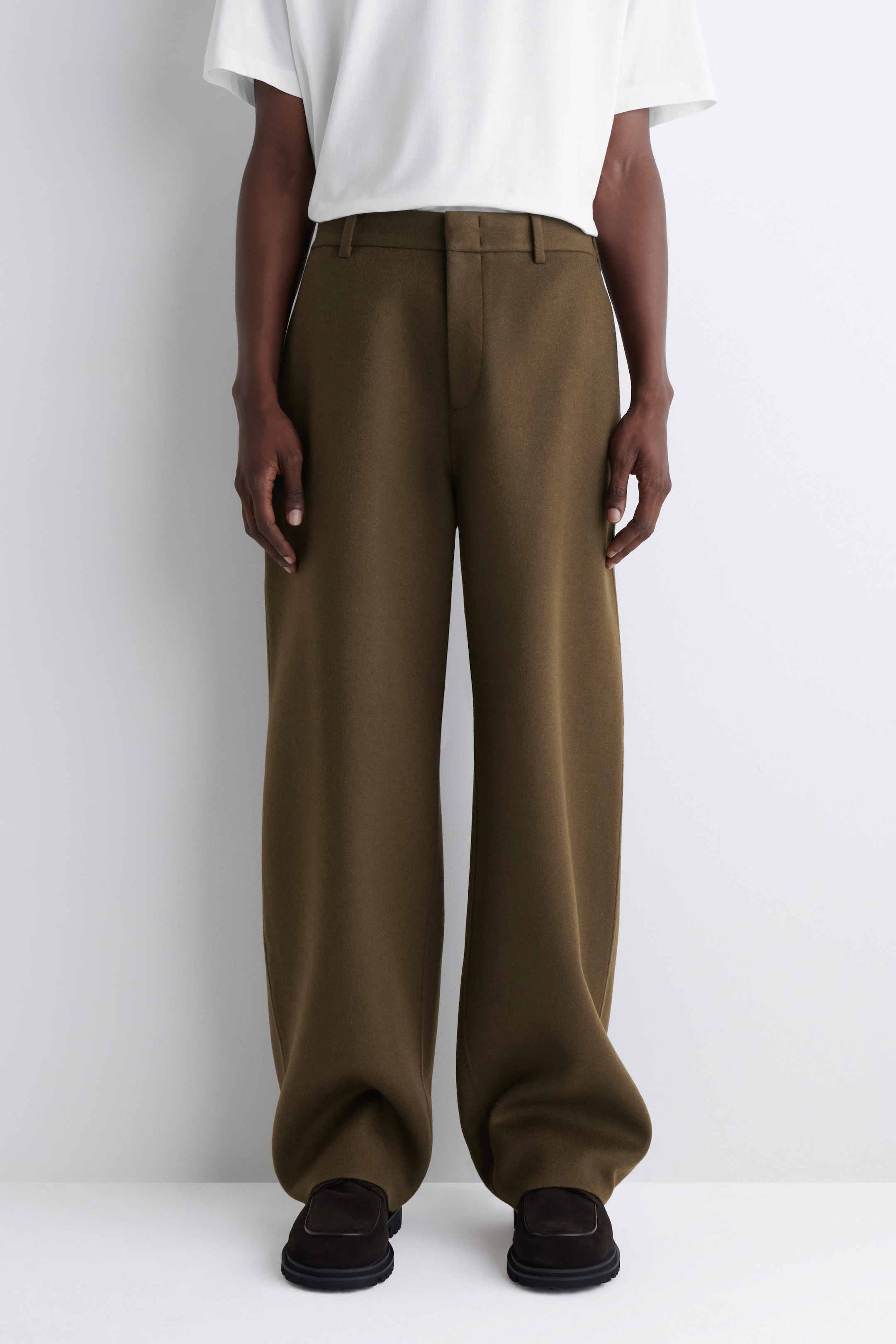 PANTALONI A GAMBA LARGA IN LANA