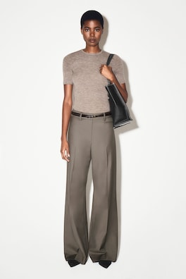 SEAMLESS MERINO WOOL T-SHIRT — BEIGE MÉLANGE 6