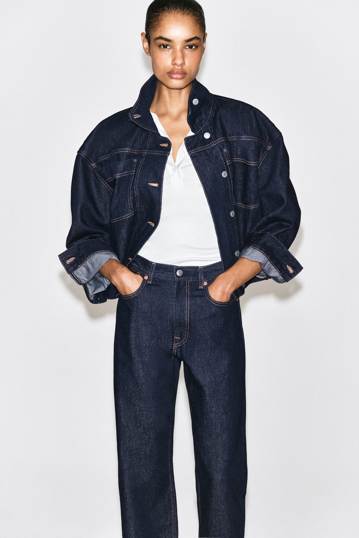 CHORD STRAIGHT-LEG JEANS — INDIGO
