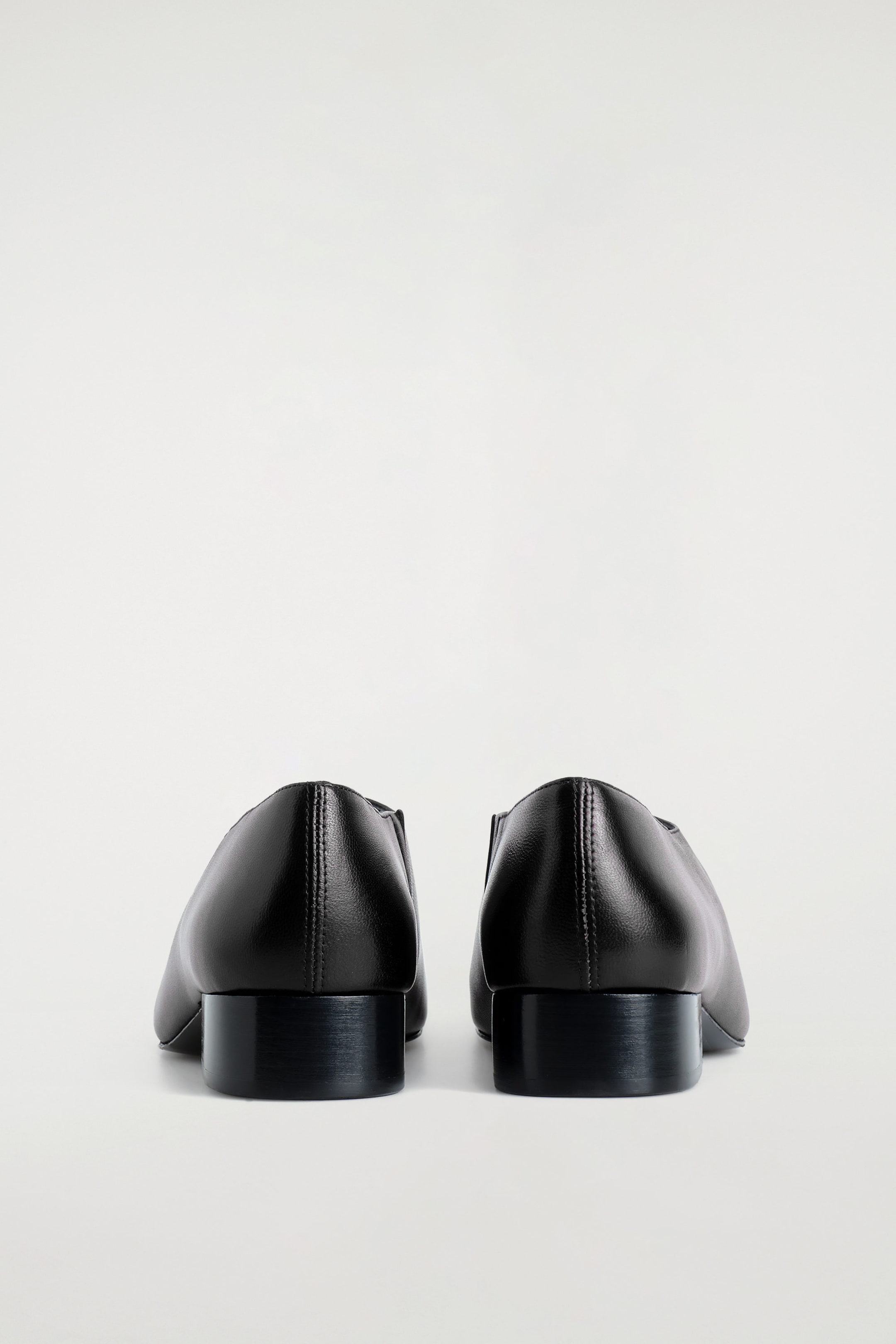 StillMedia/DescriptiveDetail