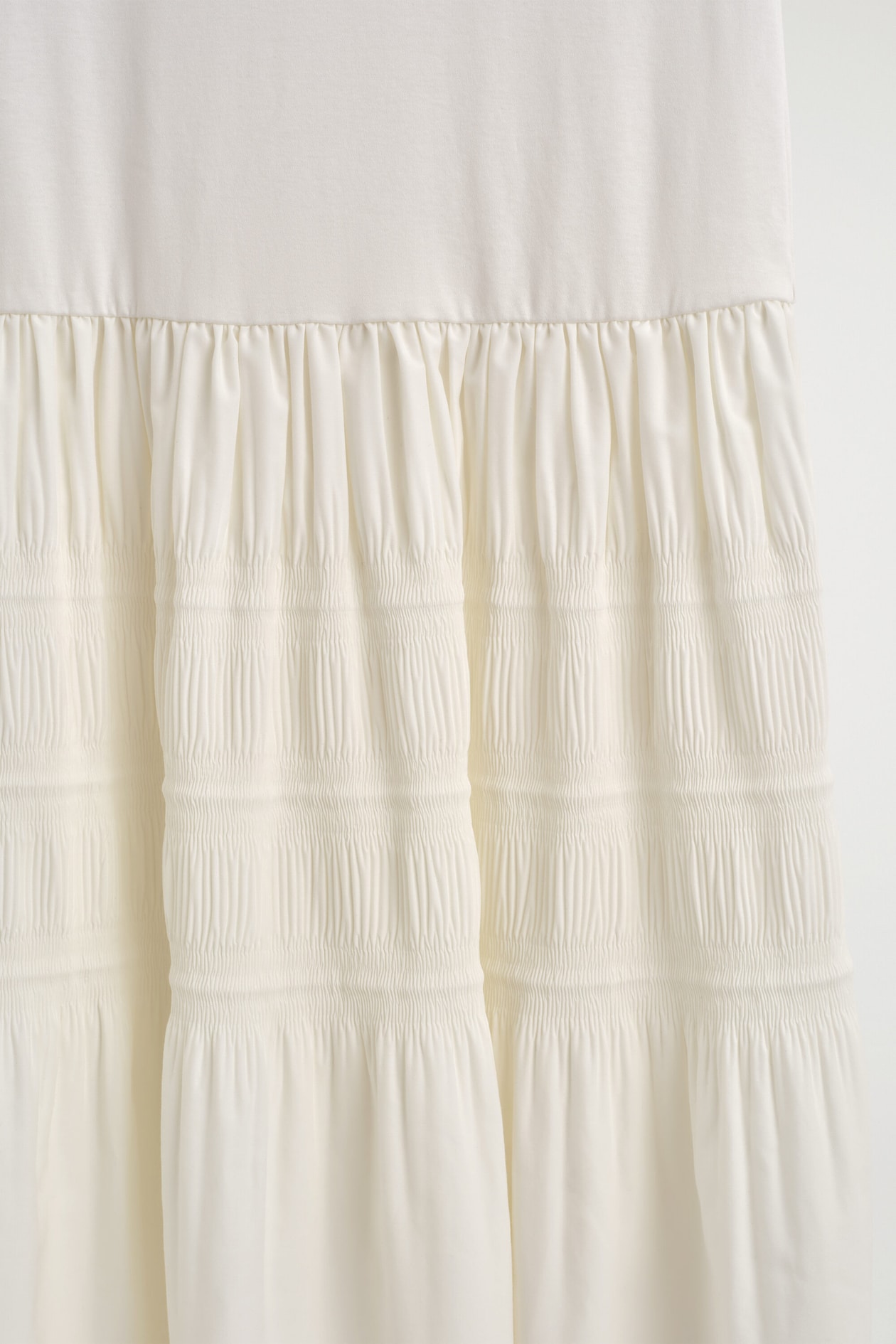 TIERED GATHERED MIDI DRESS — WHITE