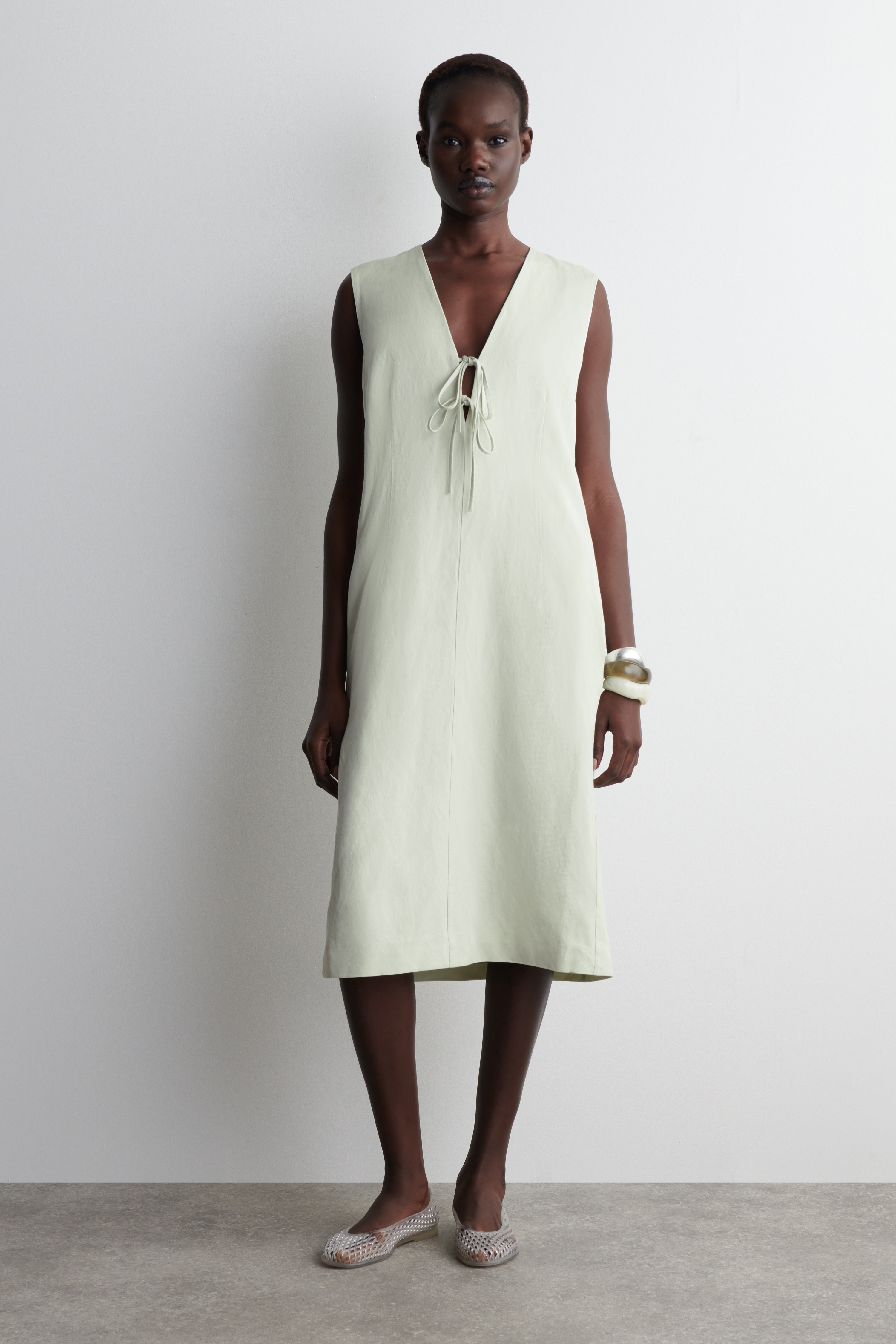 Rochie midi cu cordon din amestec de in - VERDE DESCHIS/PULOVER TRICOTAT OVERSIZED CU GULER BĂRCUȚĂ BLEUMARIN