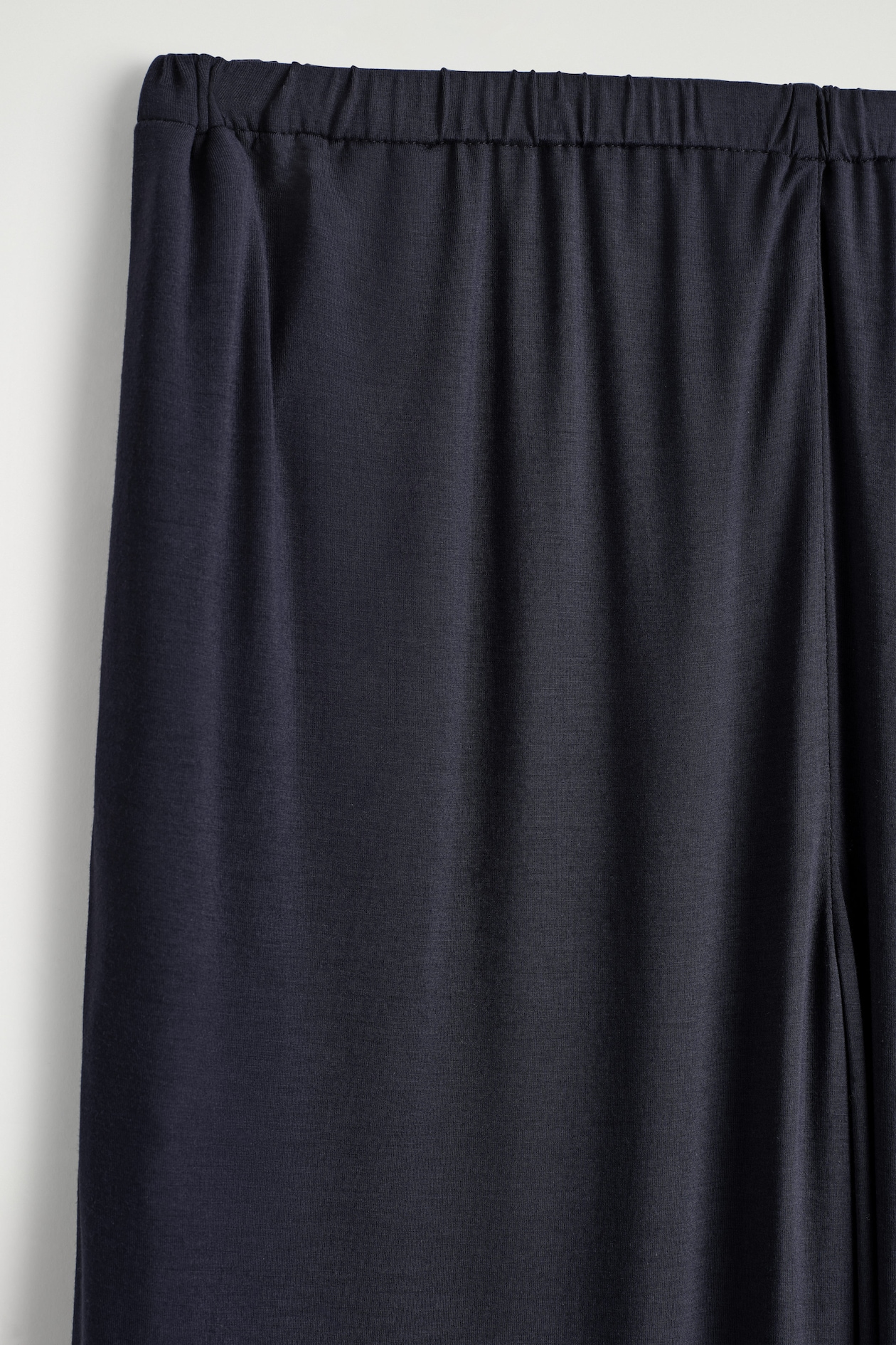 FLUID JERSEY WIDE-LEG TROUSERS — NAVY