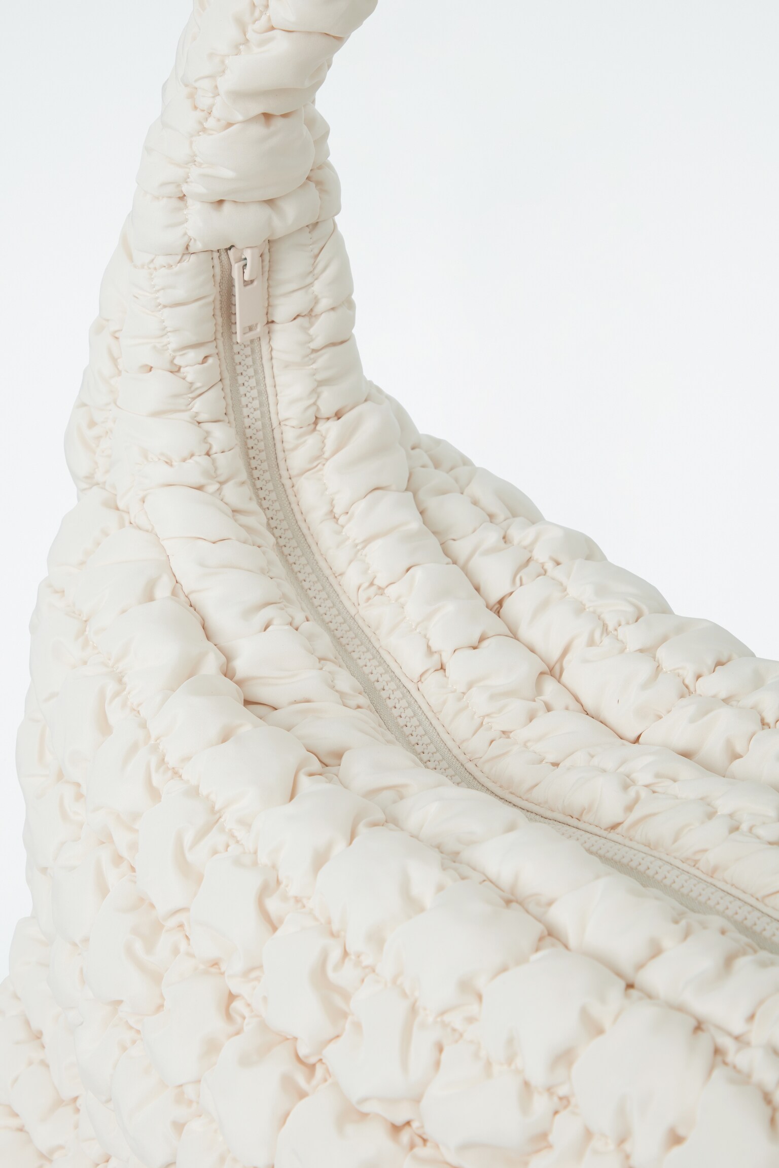 SAC BANDOULIÈRE OVERSIZE MATELASSÉ - BEIGE CLAIR - 3