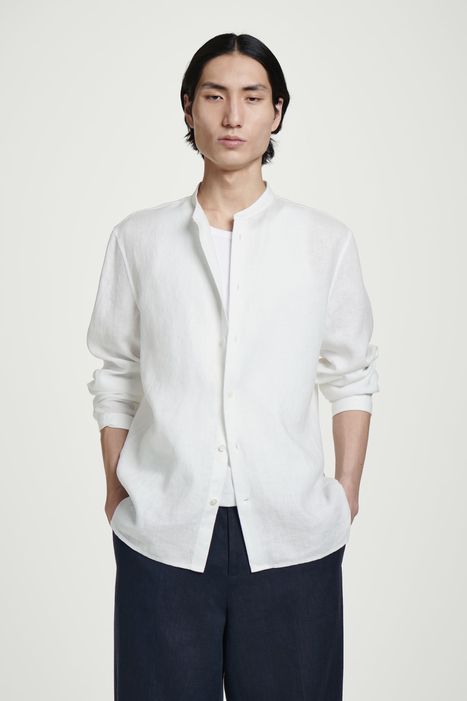 GRANDAD-COLLAR LINEN SHIRT - WHITE/NAVY