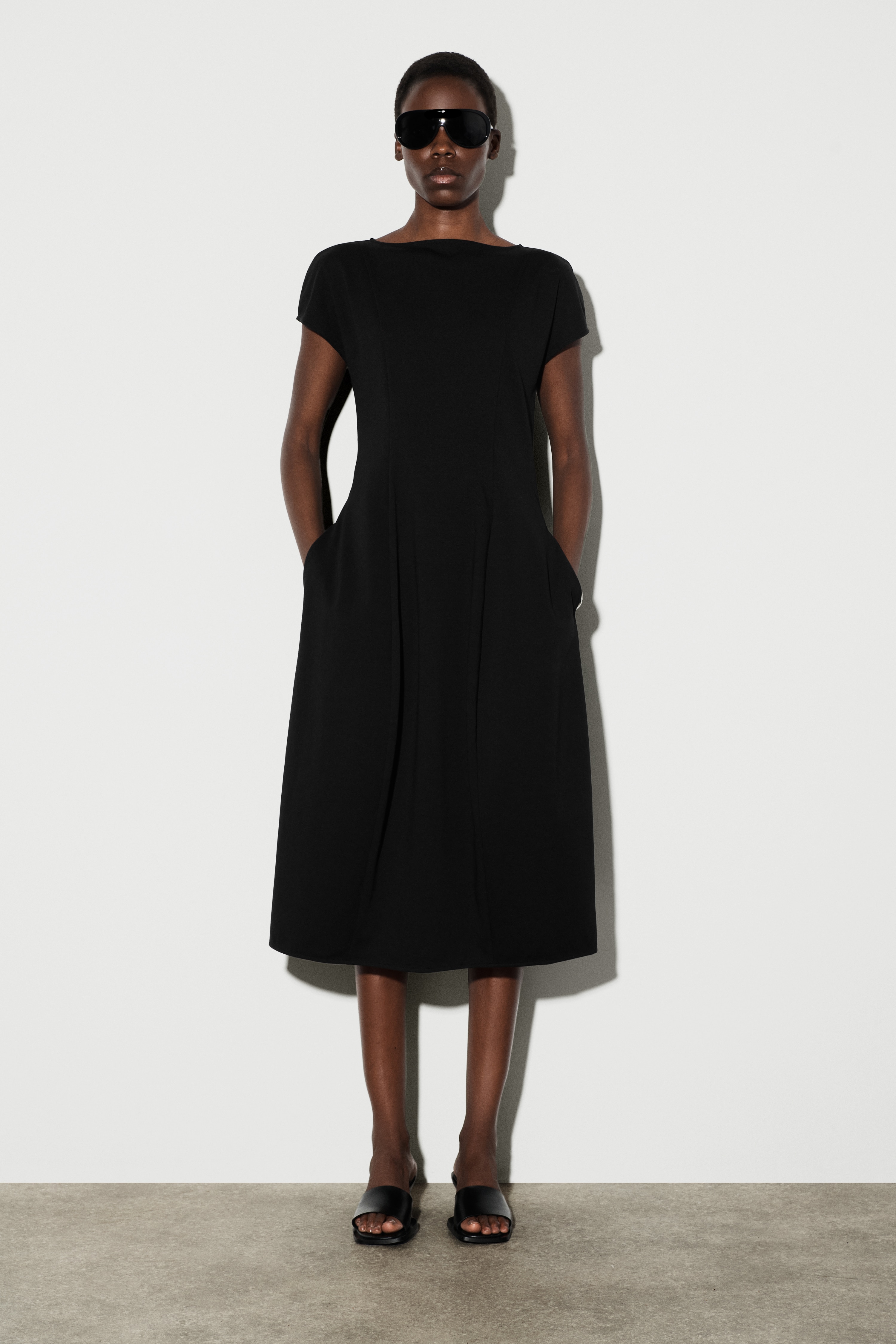 h&m black knit dress Sebastiane Skirt - Black main image 1