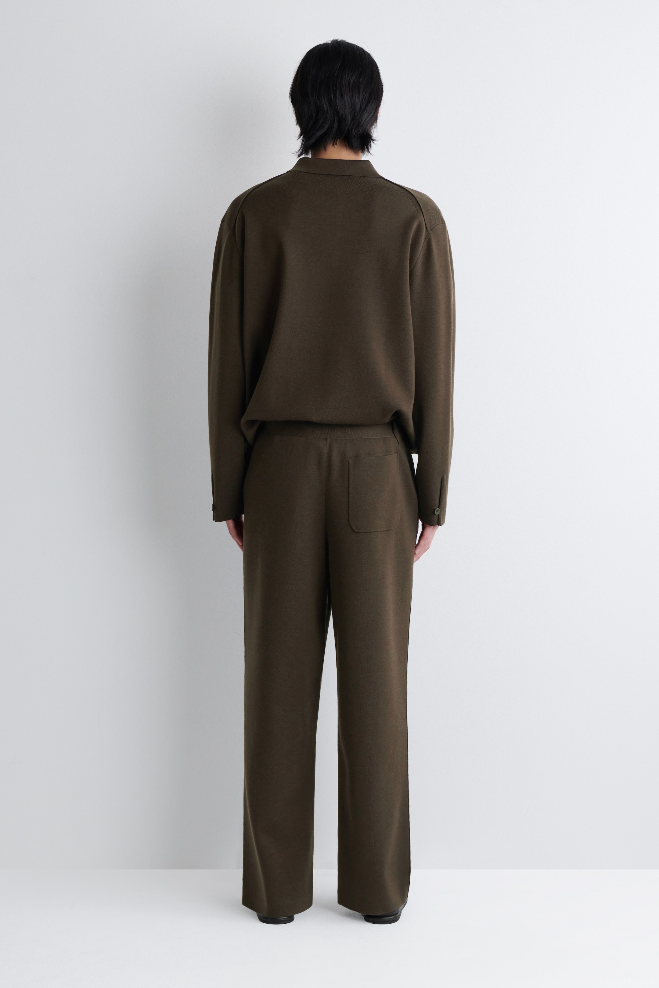 Visualizza immagine più grande: PANTALONI A GAMBA DRITTA IN LANA - MARRONE SCURO - UOMO | H&M IT 5