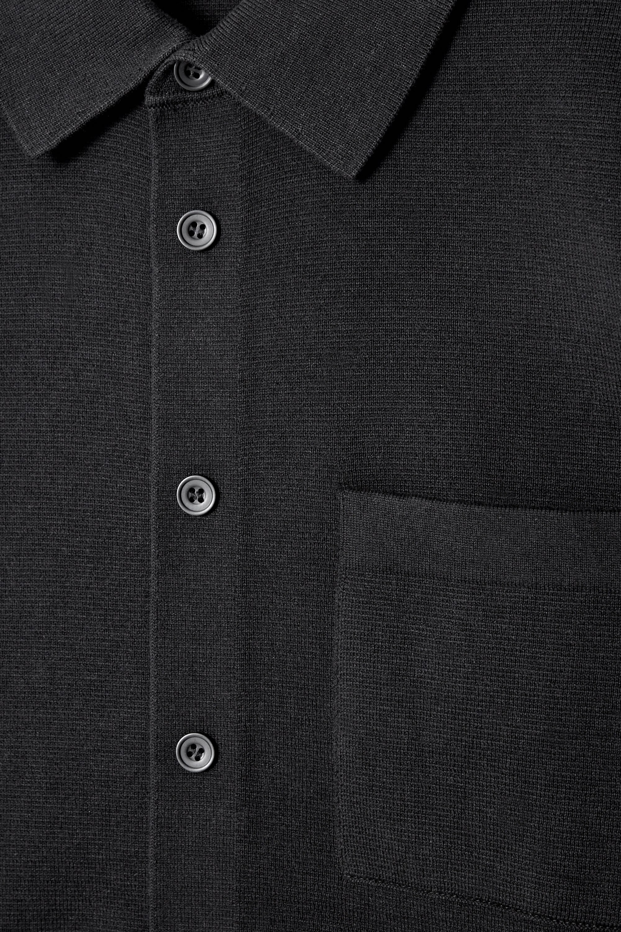 COS ミラノニットコットンシャツ MILANO-KNIT COTTON SHIRT ミラノニットコットンシャツ ブラック｜COS