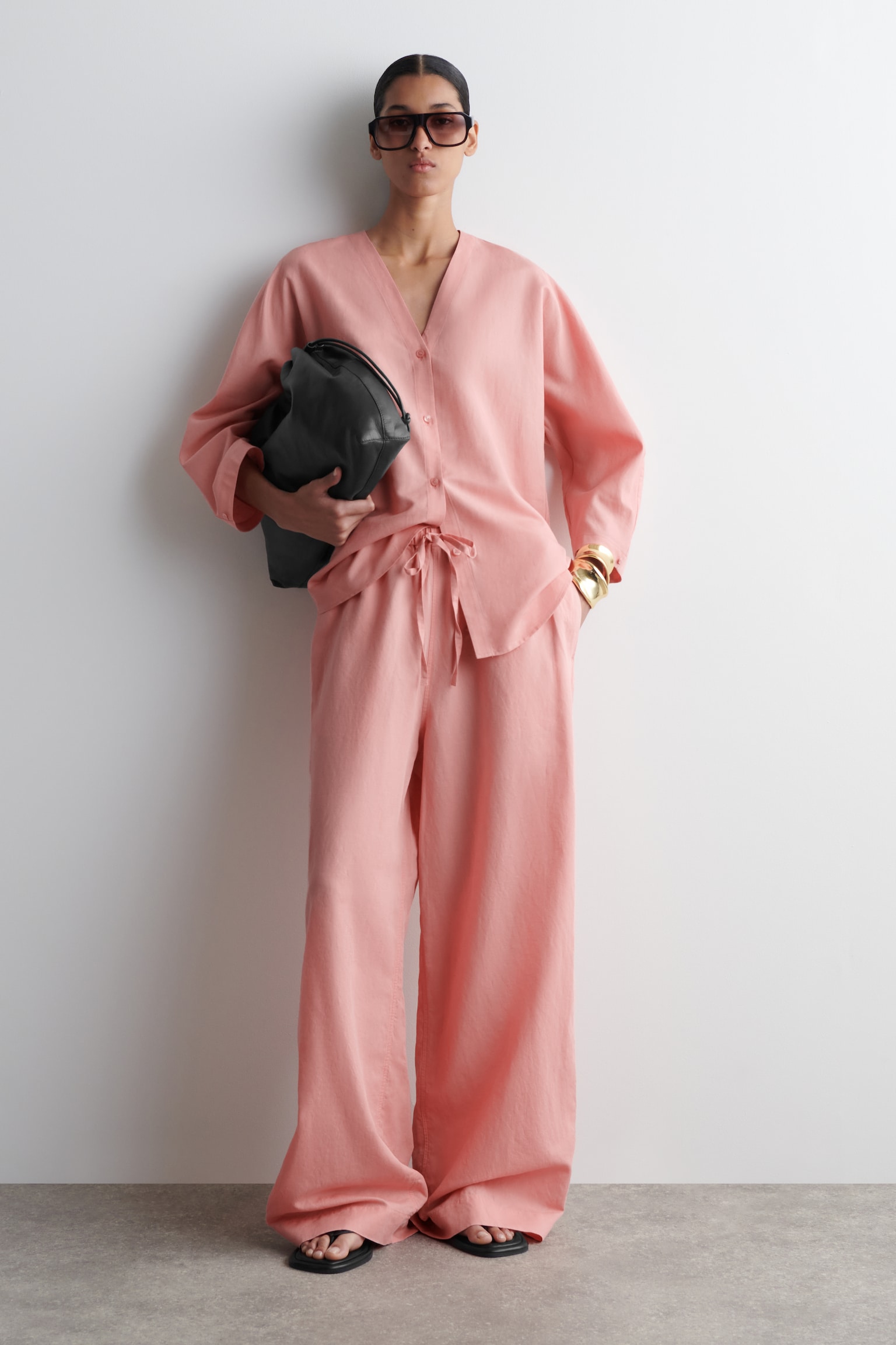 CAMISA DE LINO Y ALGODÓN CON CUELLO DE PICO - ROSA/MARRÓN OSCURO - 7