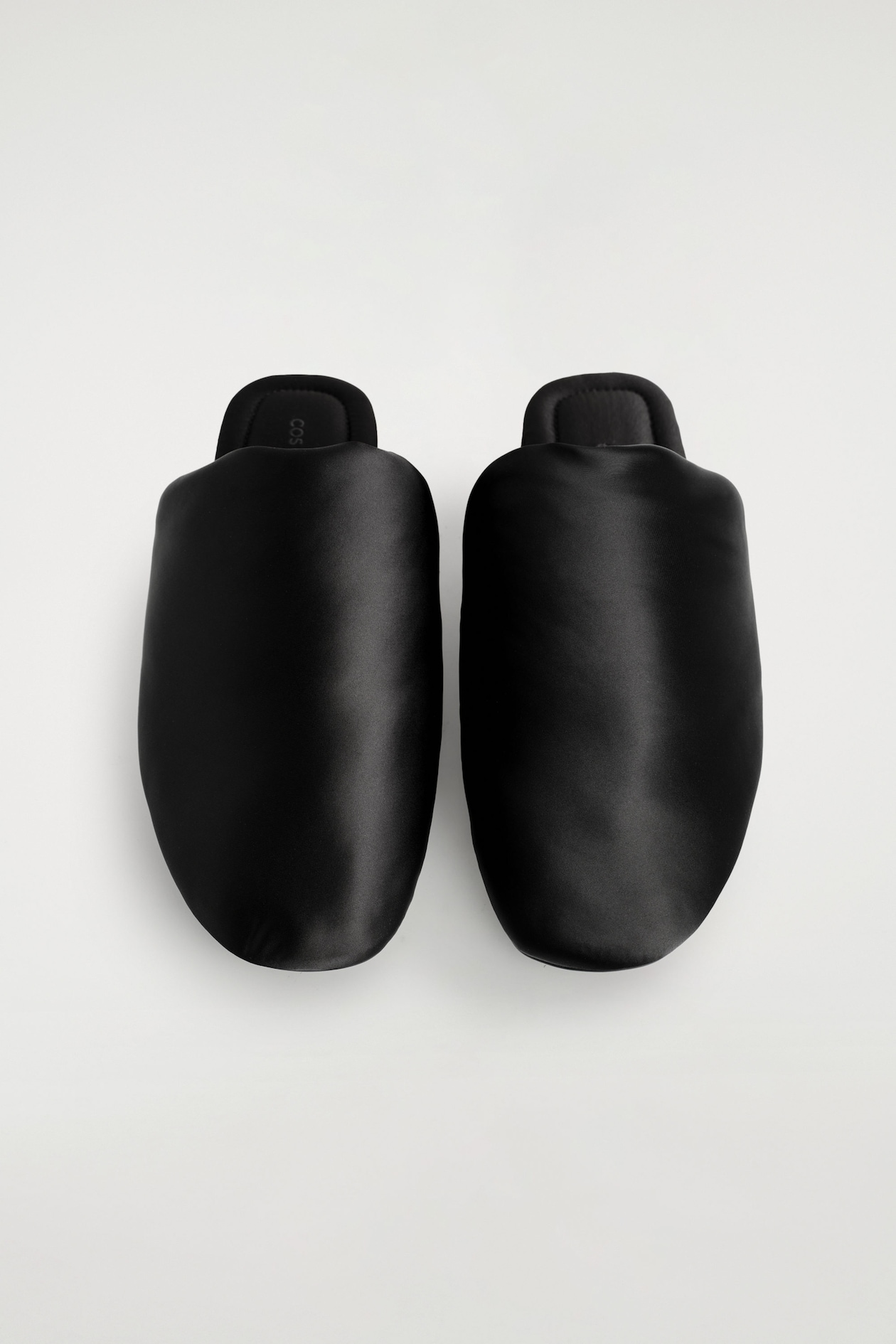 PADDED SATIN MULES — BLACK