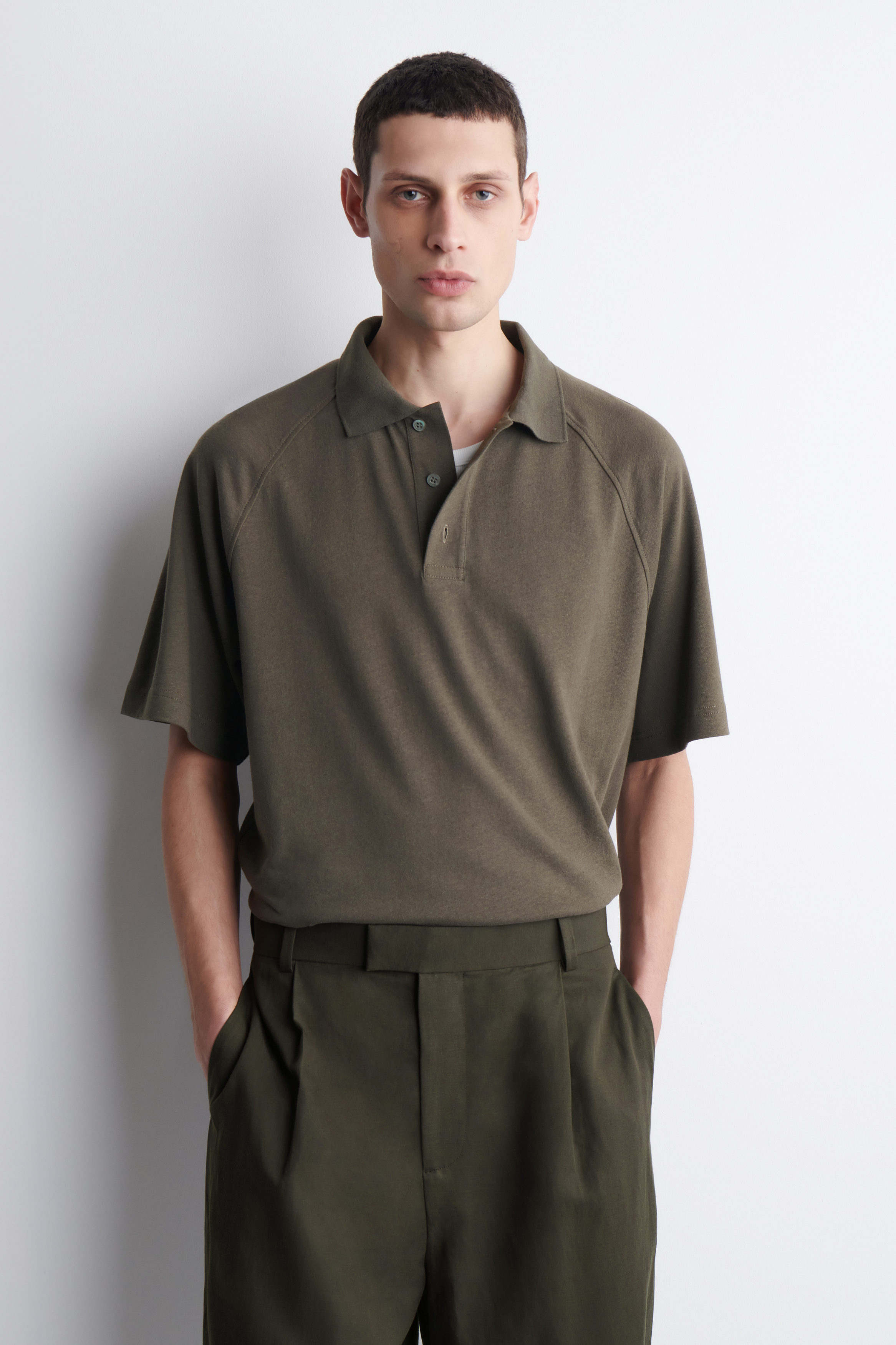 RELAXED COTTON-LINEN POLO SHIRT - BROWN | COS CA