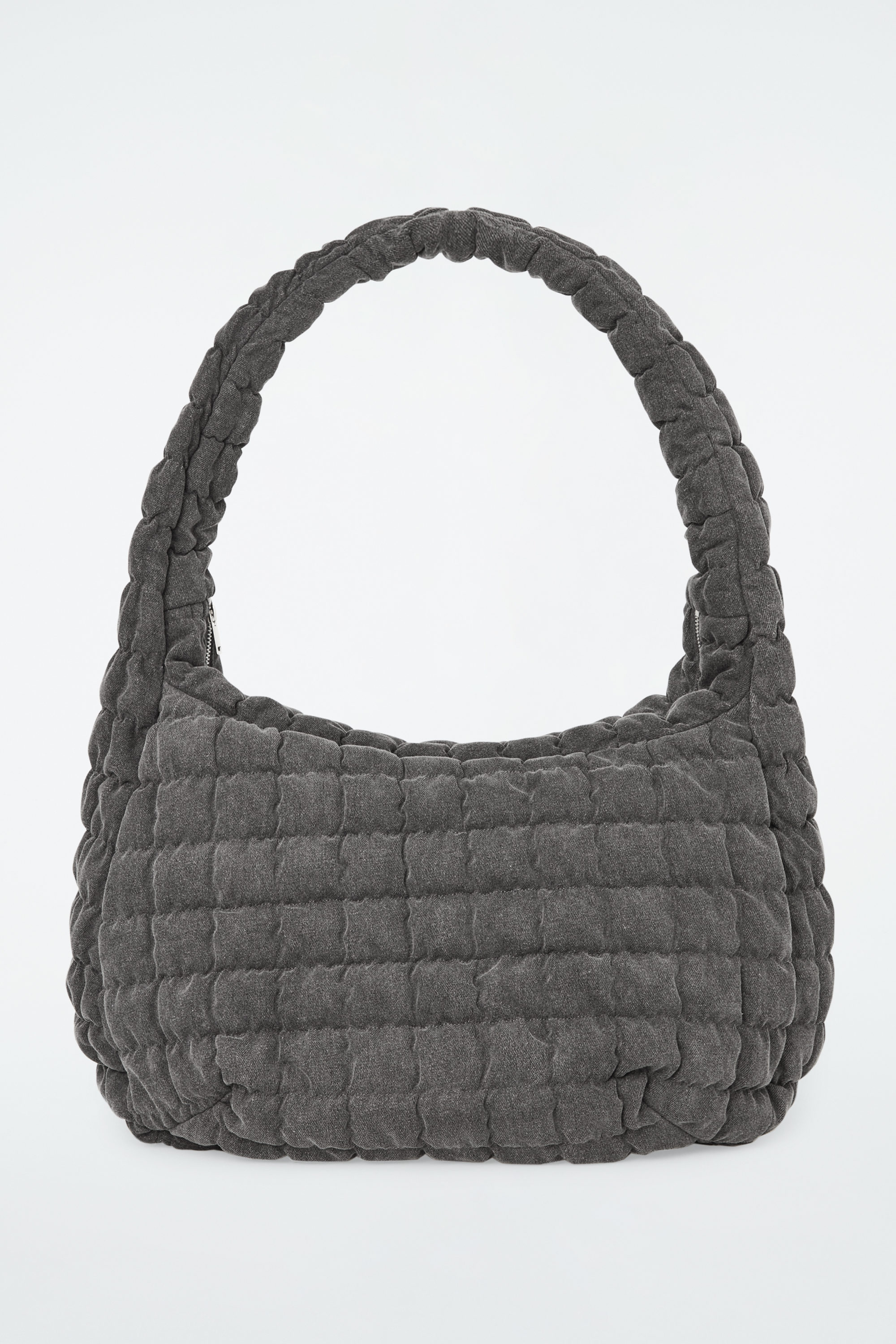 2way／QUILTING BAG／gray denim OVERSIZED QUILTED CROSSBODY BAG - GREY DENIM | COS