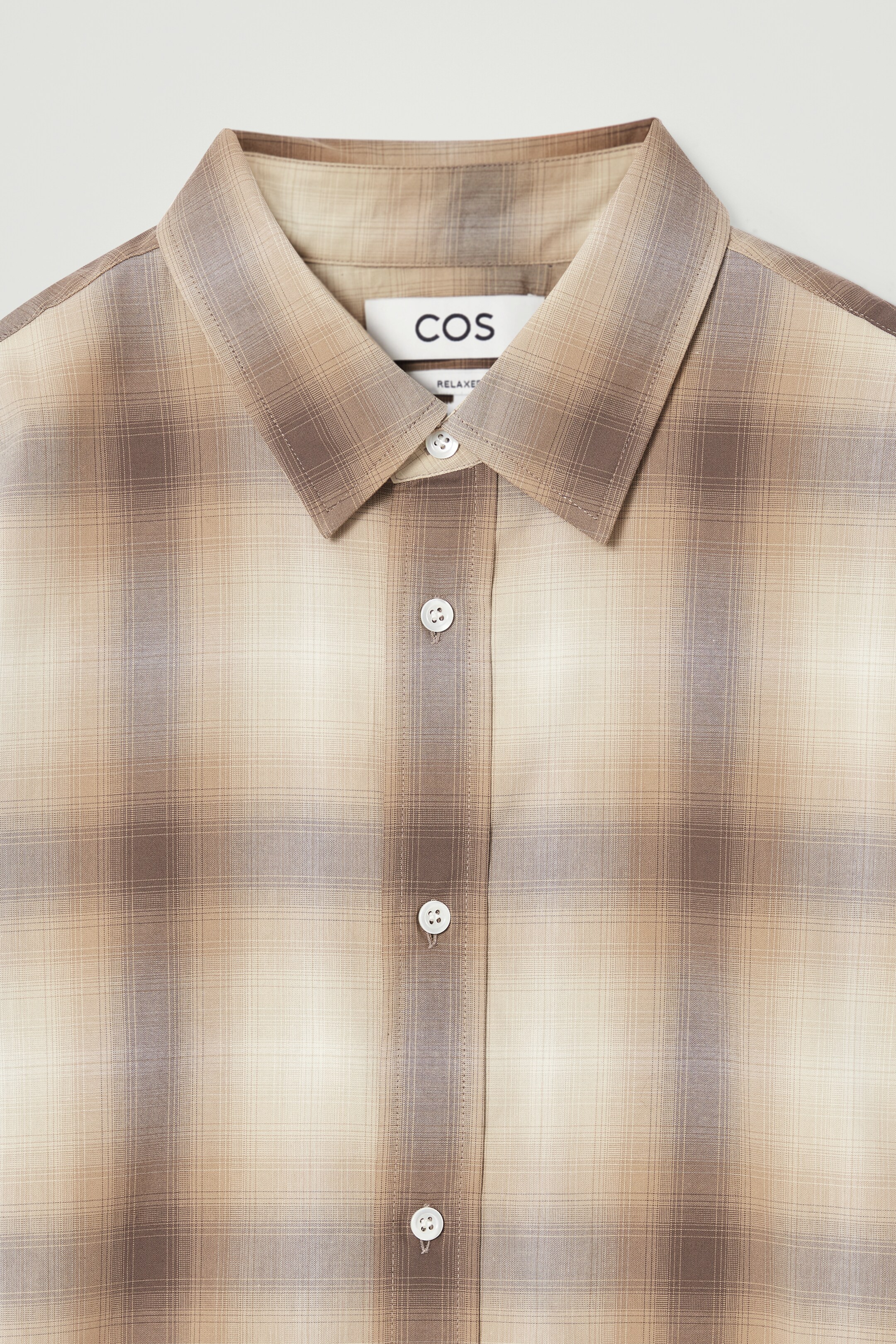 Agrandir l'image: CHEMISE DÉCONTRACTÉE À CARREAUX EN COTON - BEIGE / CARREAUX - HOMME | H&M CH 2