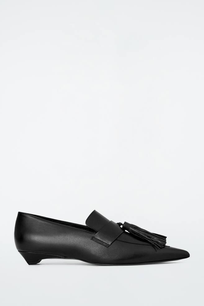 MOCASSINS À PETIT TALON ET HOUPPES EN CUIR - NOIR - 1