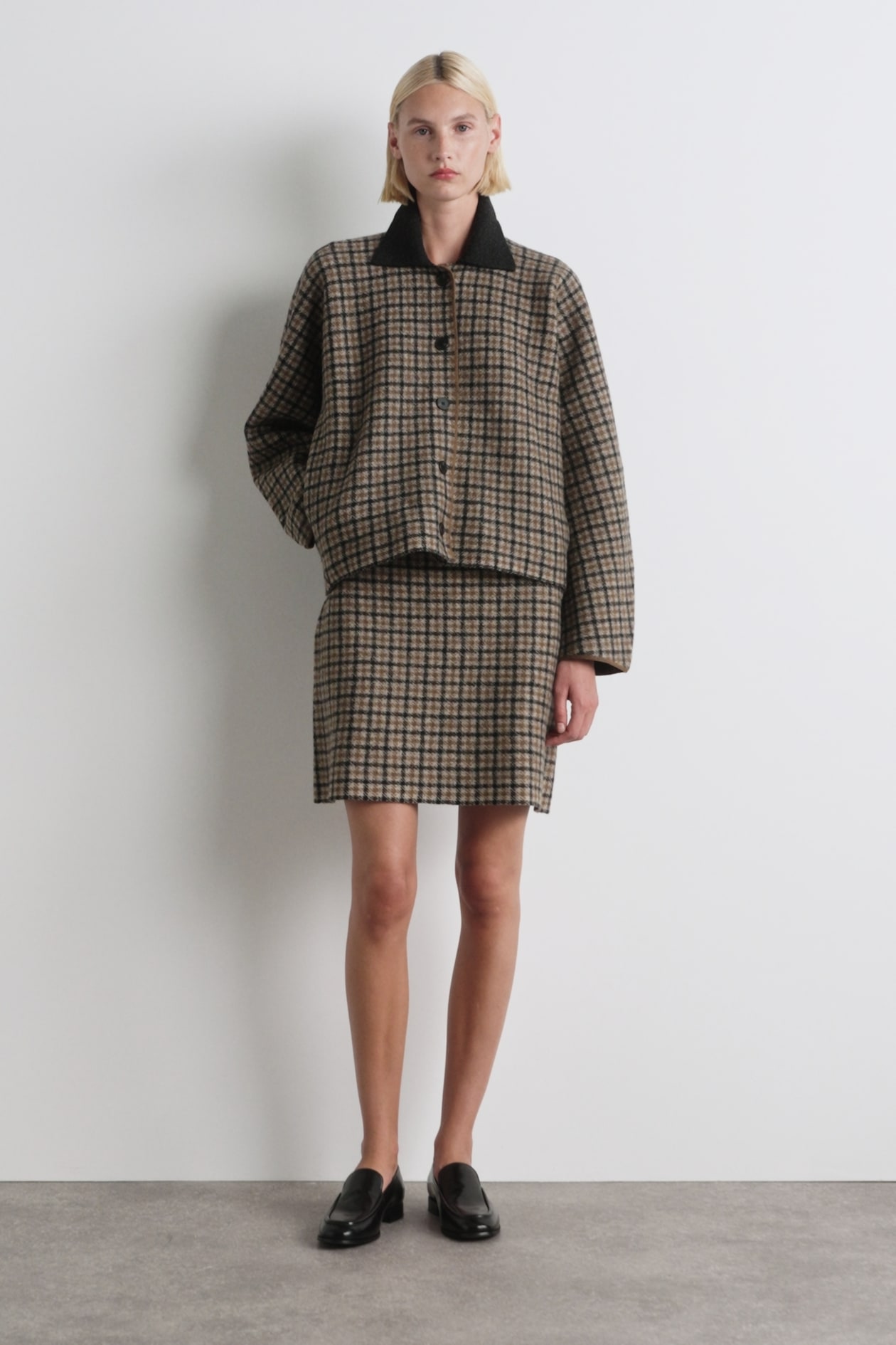 MERINO WOOL MINI SKIRT