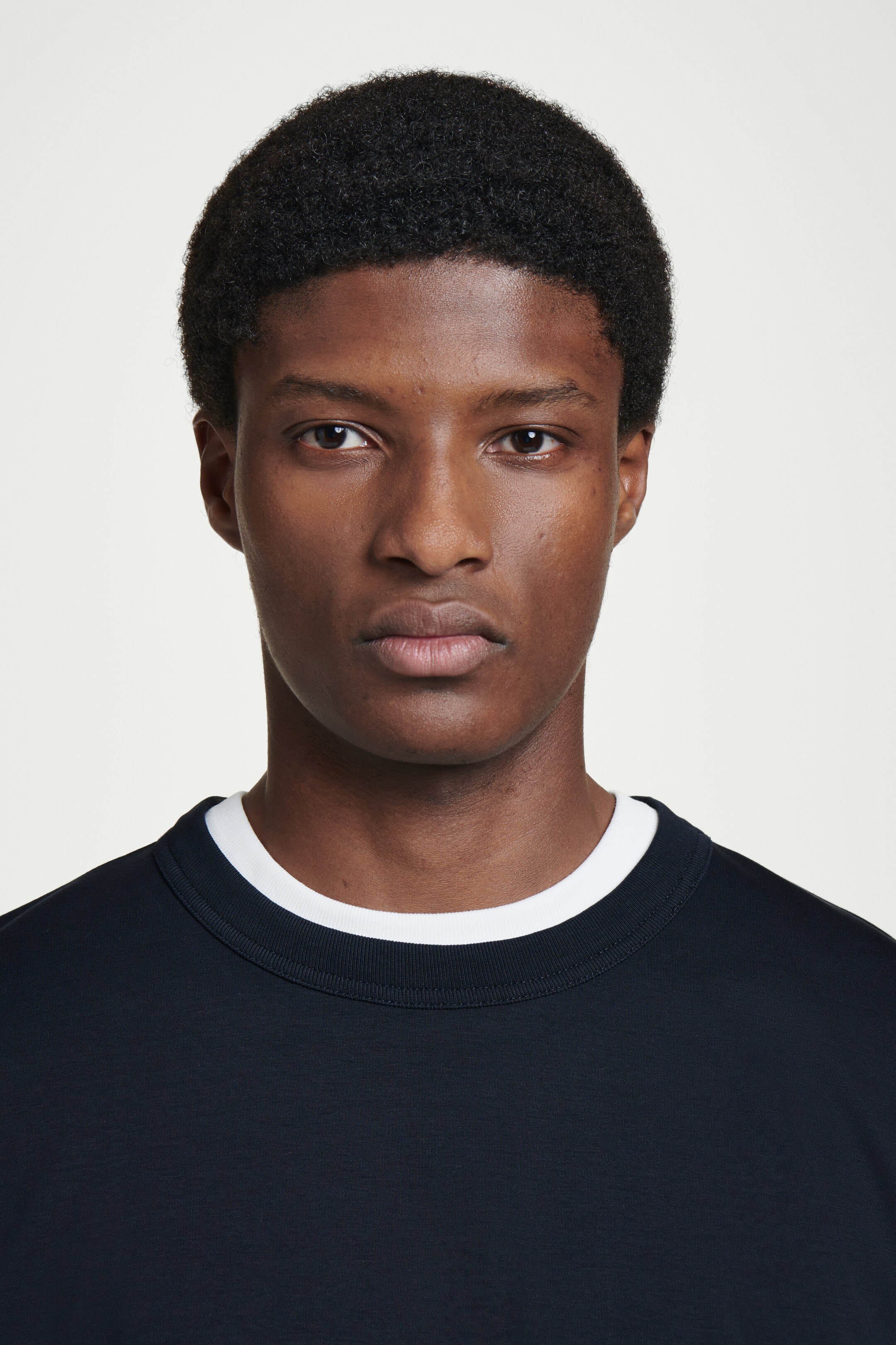 Agrandir l'image: T-SHIRT DÉCONTRACTÉ À MANCHES LONGUES EN JERSEY - BLEU MARINE - HOMME | H&M CH 5