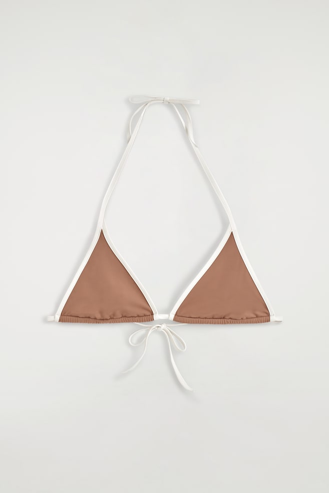 TRIANGEL-BIKINIOBERTEIL MIT KONTRASTDETAILS - TERRAKOTTA/WEISS/WEISS/ROT/BRAUN/TERRAKOTTA - 1