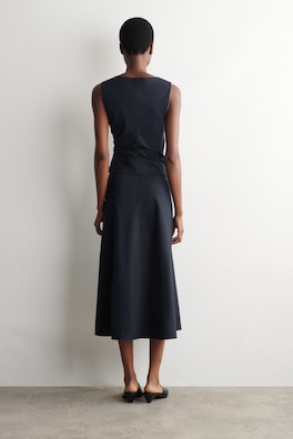 TWIST-DETAIL JERSEY MIDI SKIRT — NAVY 3