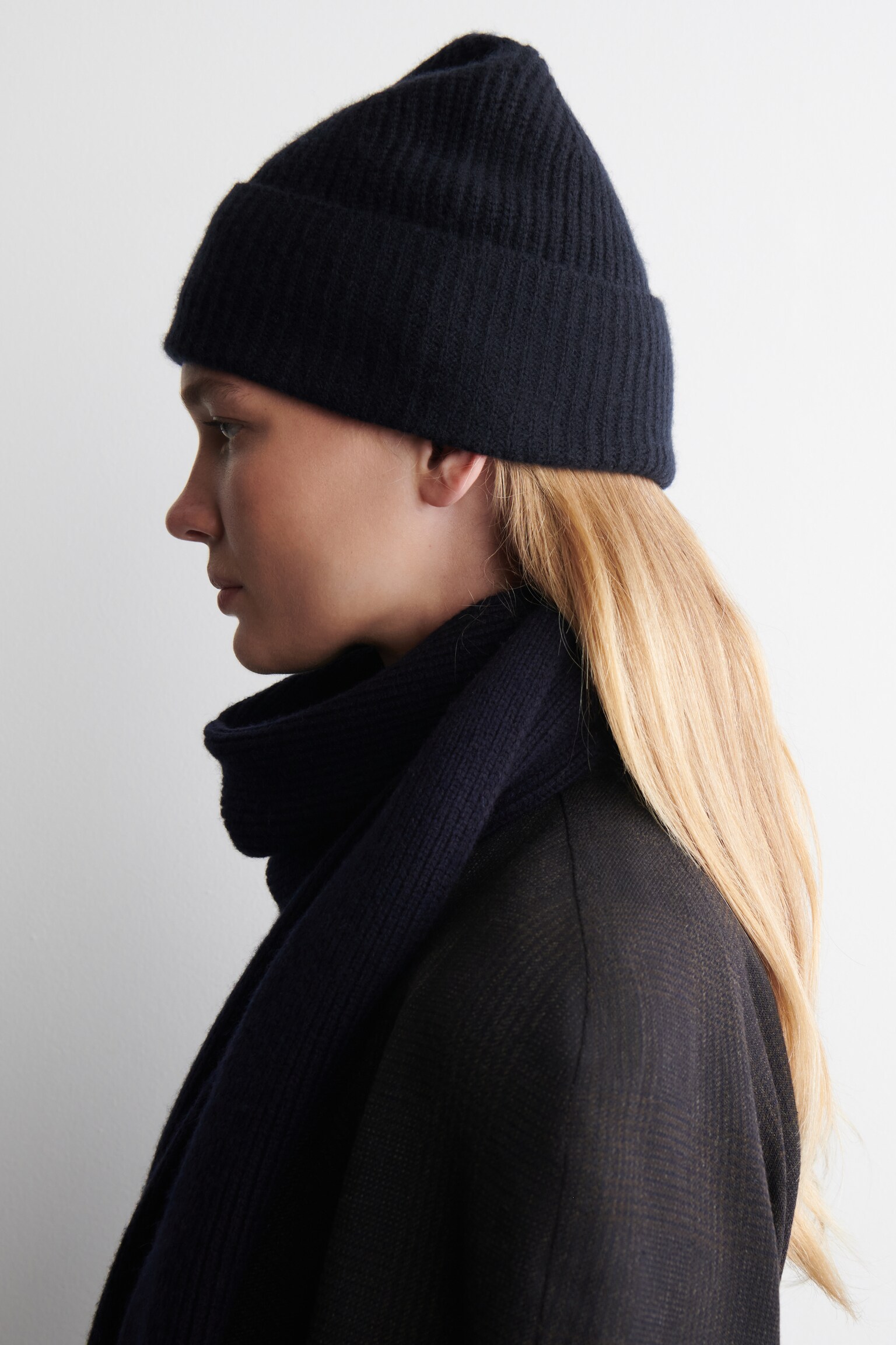 WOOL-CASHMERE BEANIE - NAVY/BORDEAUX MÉLANGE/BEIGE MÉLANGE - 3