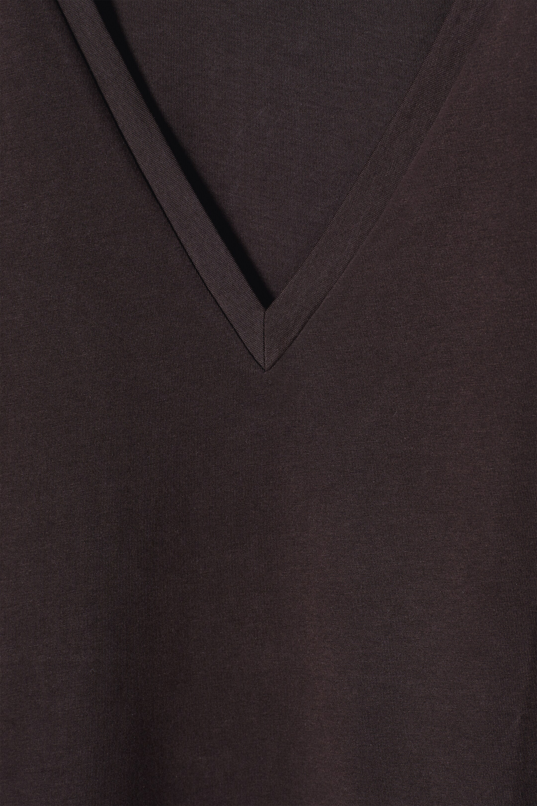 Grösseres Bild ansehen: T-SHIRT AUS BAUMWOLLE MIT V-AUSSCHNITT - DUNKELBRAUN - DAMEN | H&M CH 6