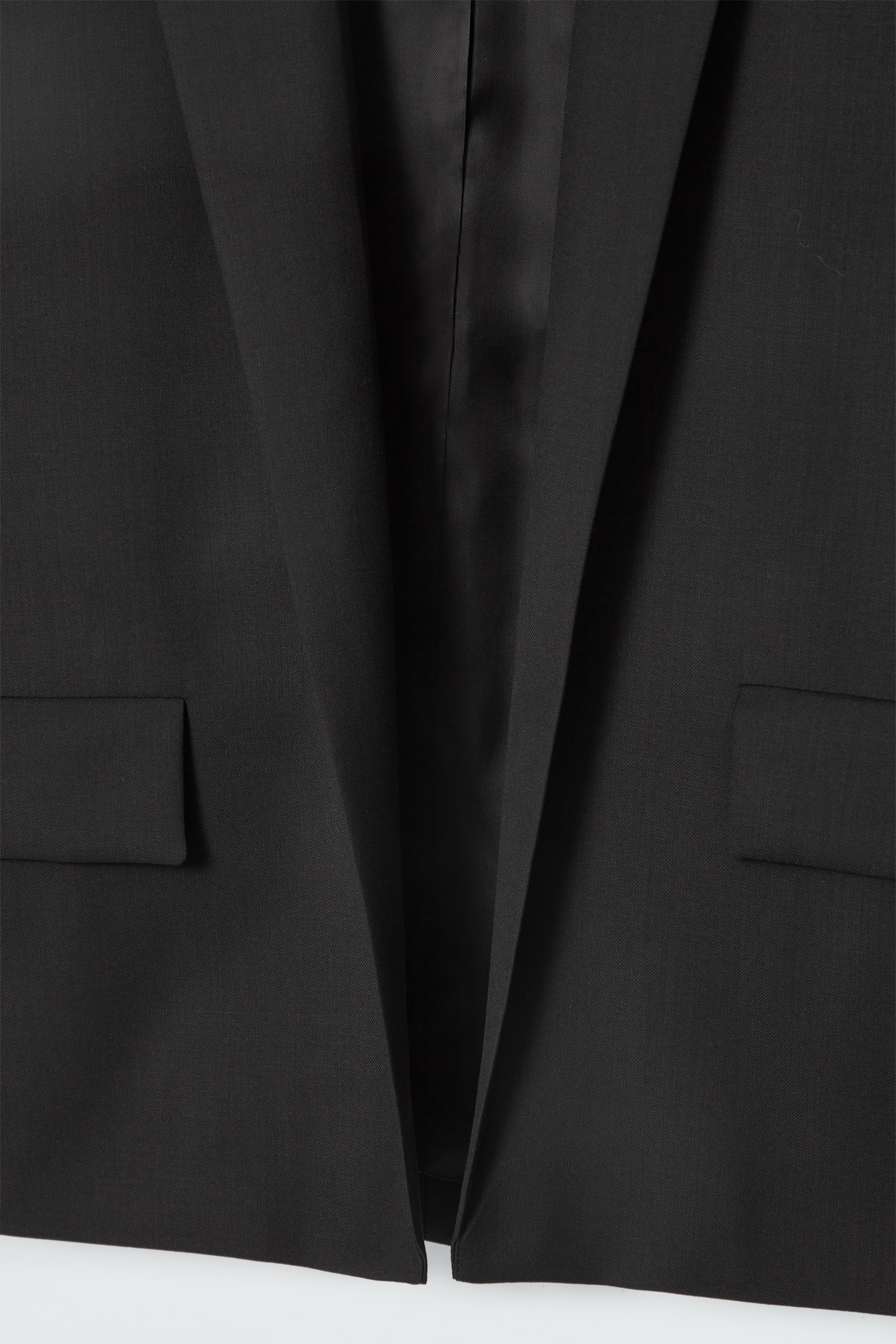 Grösseres Bild ansehen: EINREIHIGER WOLLBLAZER MIT NORMALER PASSFORM - SCHWARZ - DAMEN | H&M CH 2