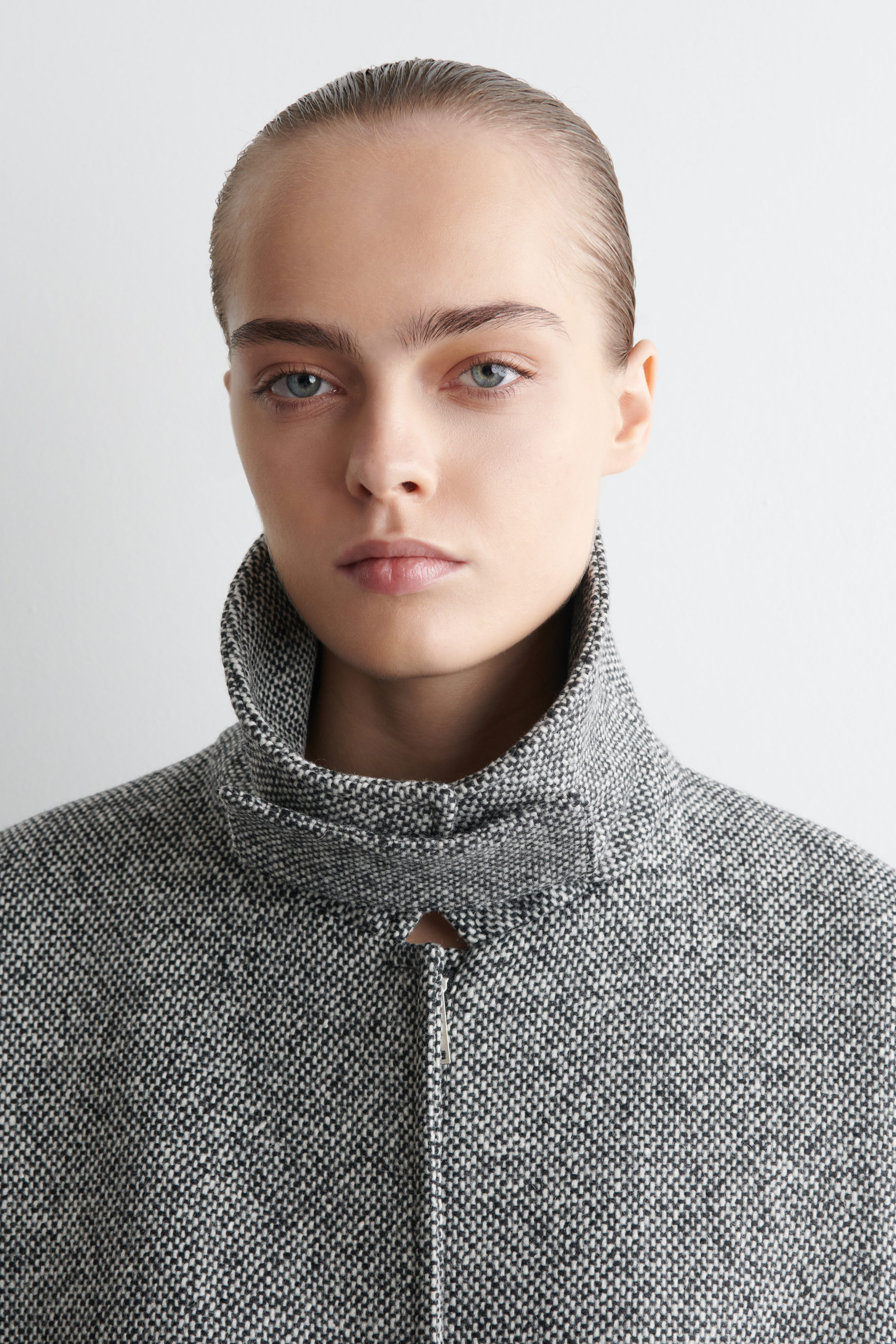 【ESC STUDIO】 wool high neck jacket WOOL-TWEED MOCK-NECK JACKET - BLACK MÉLANGE | COS US