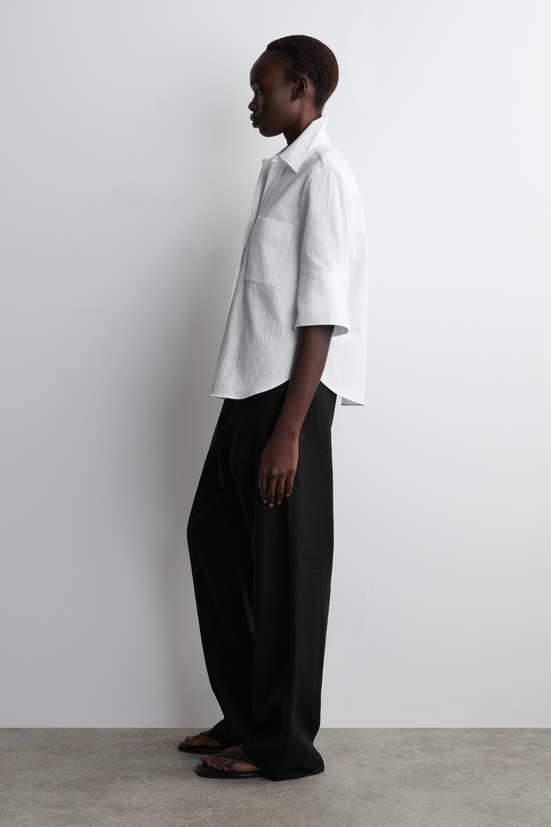 Ver imagem maior: CAMISA DE SEERSUCKER A RISCAS - BRANCO - SENHORA | H&M PT 6
