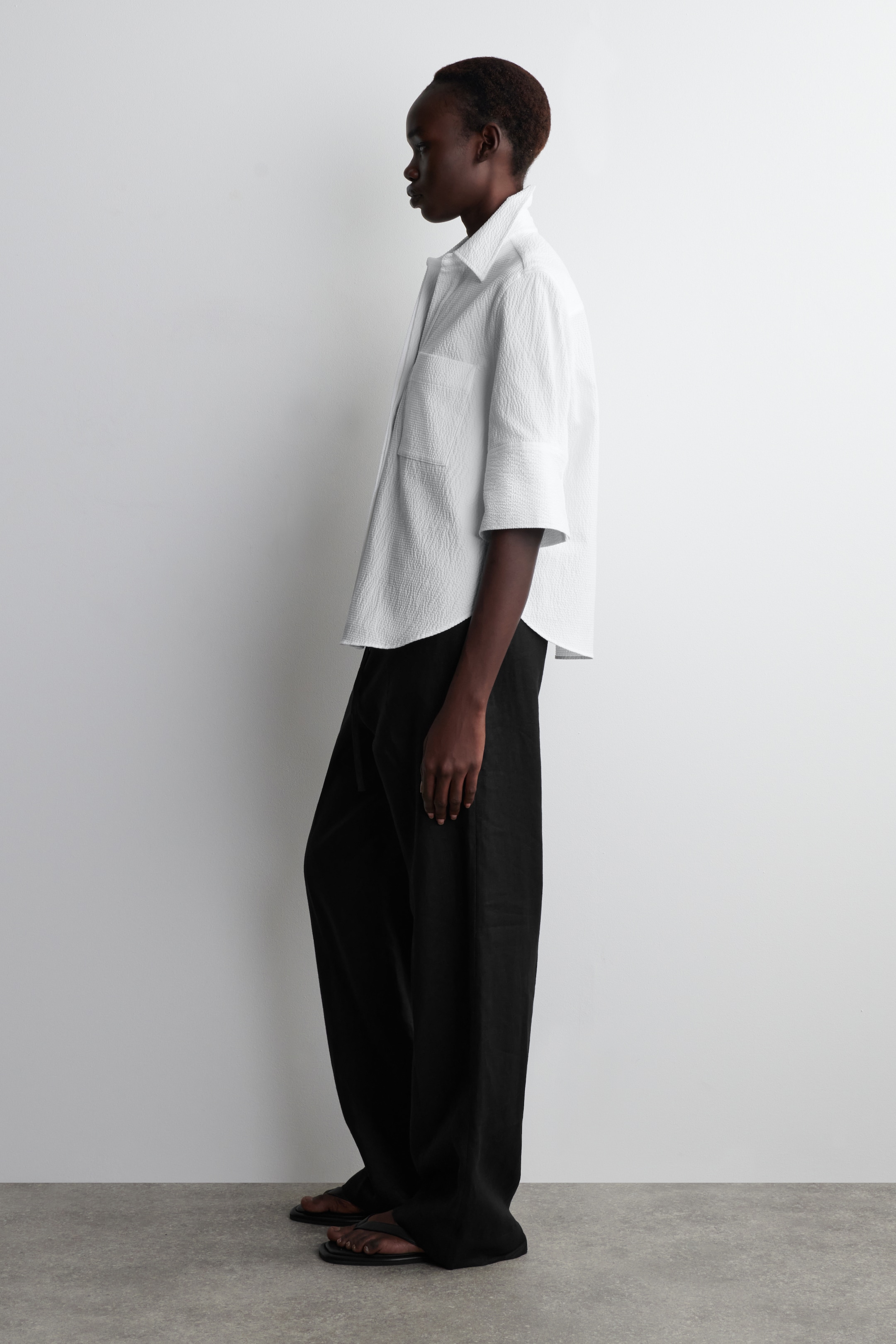 Agrandir l'image: CHEMISE RAYÉE EN CRÊPE - BLANC - FEMME | H&M FR 3